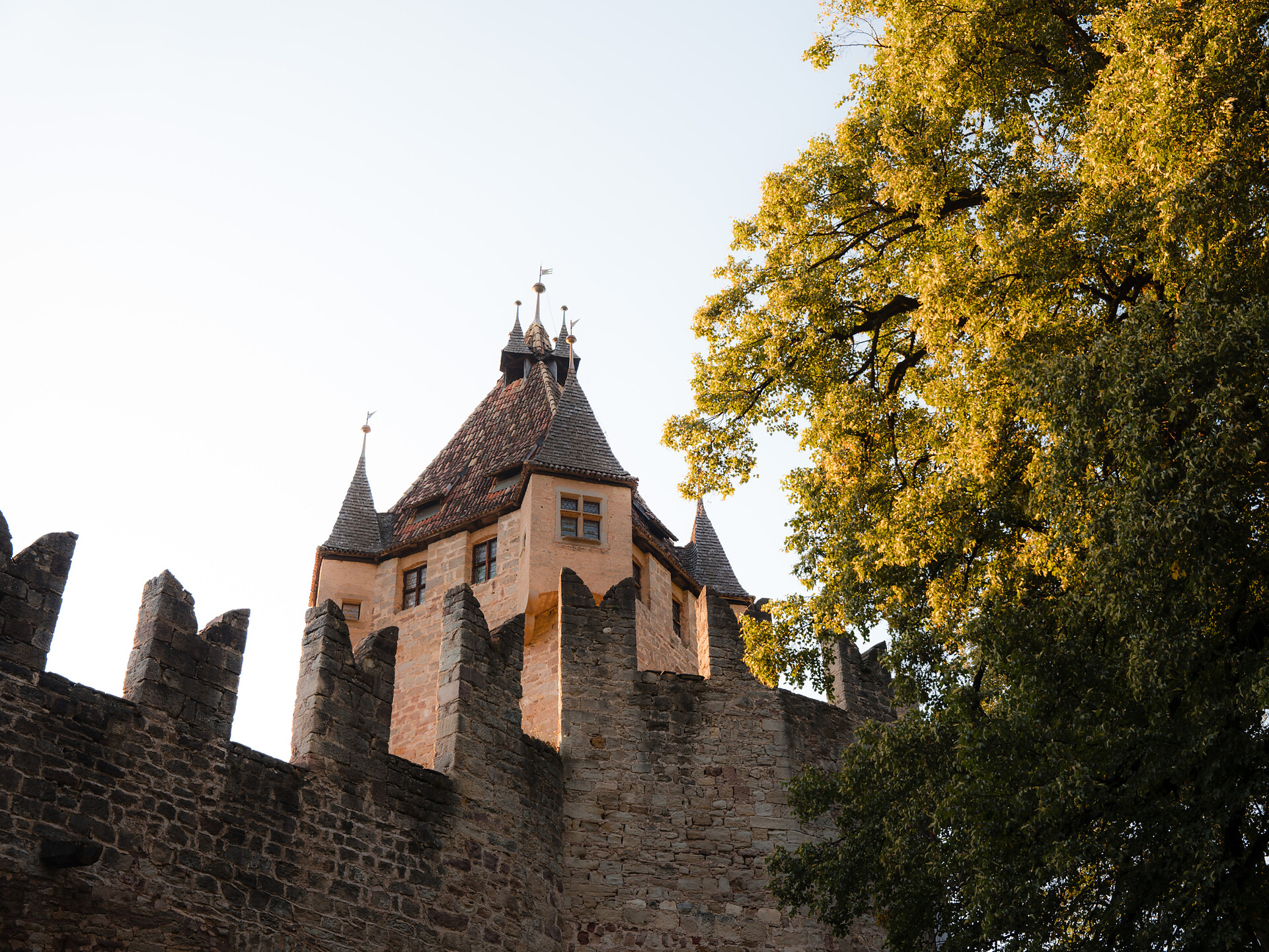 Schlosskonzert auf Schloss Enn - Südtiroler Weinstraße - #1 - suedtirol.info