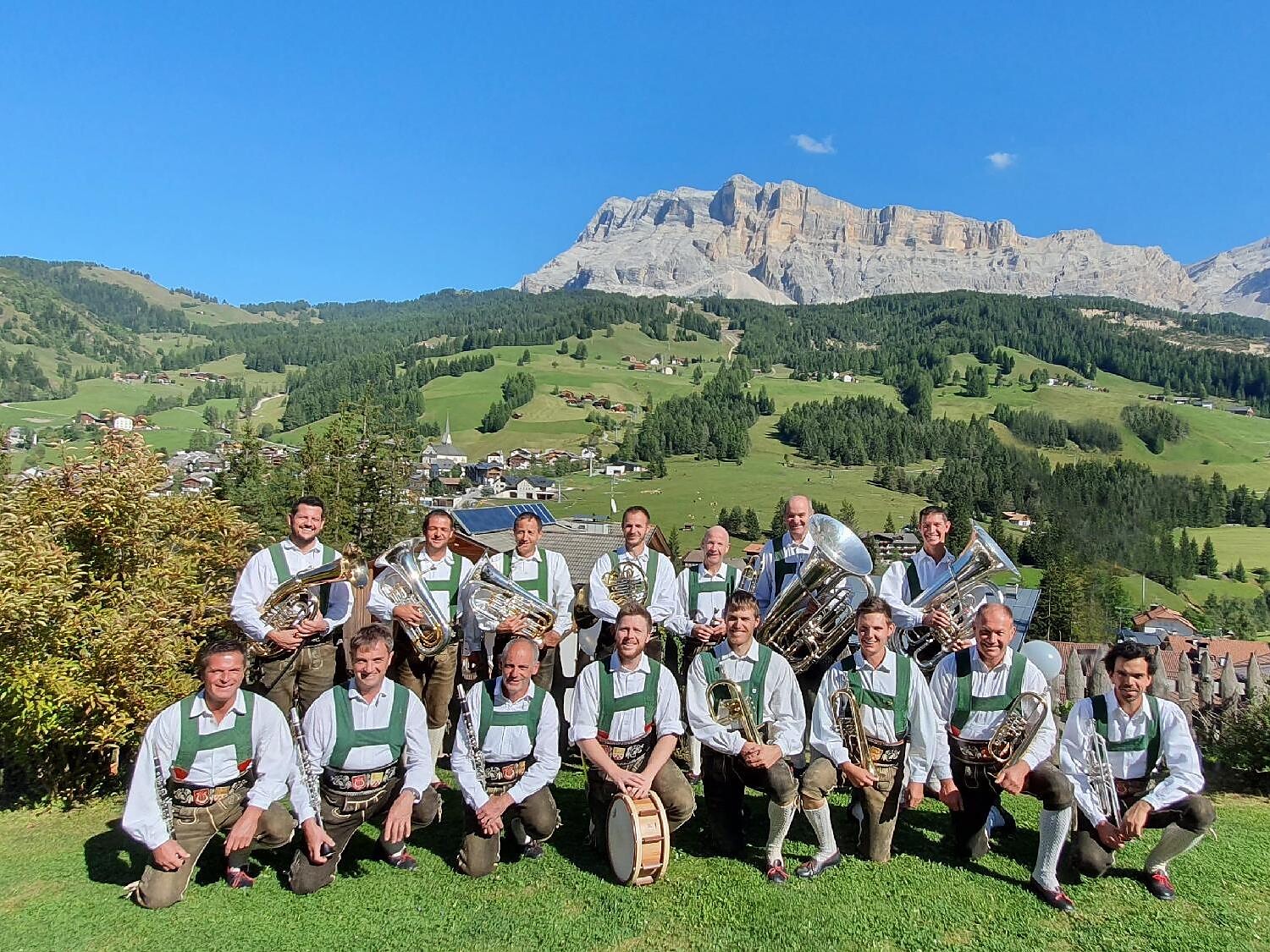 Sonns y tradiziuns - Folk evening - Dolomites Region Alta Badia - #3 - suedtirol.info