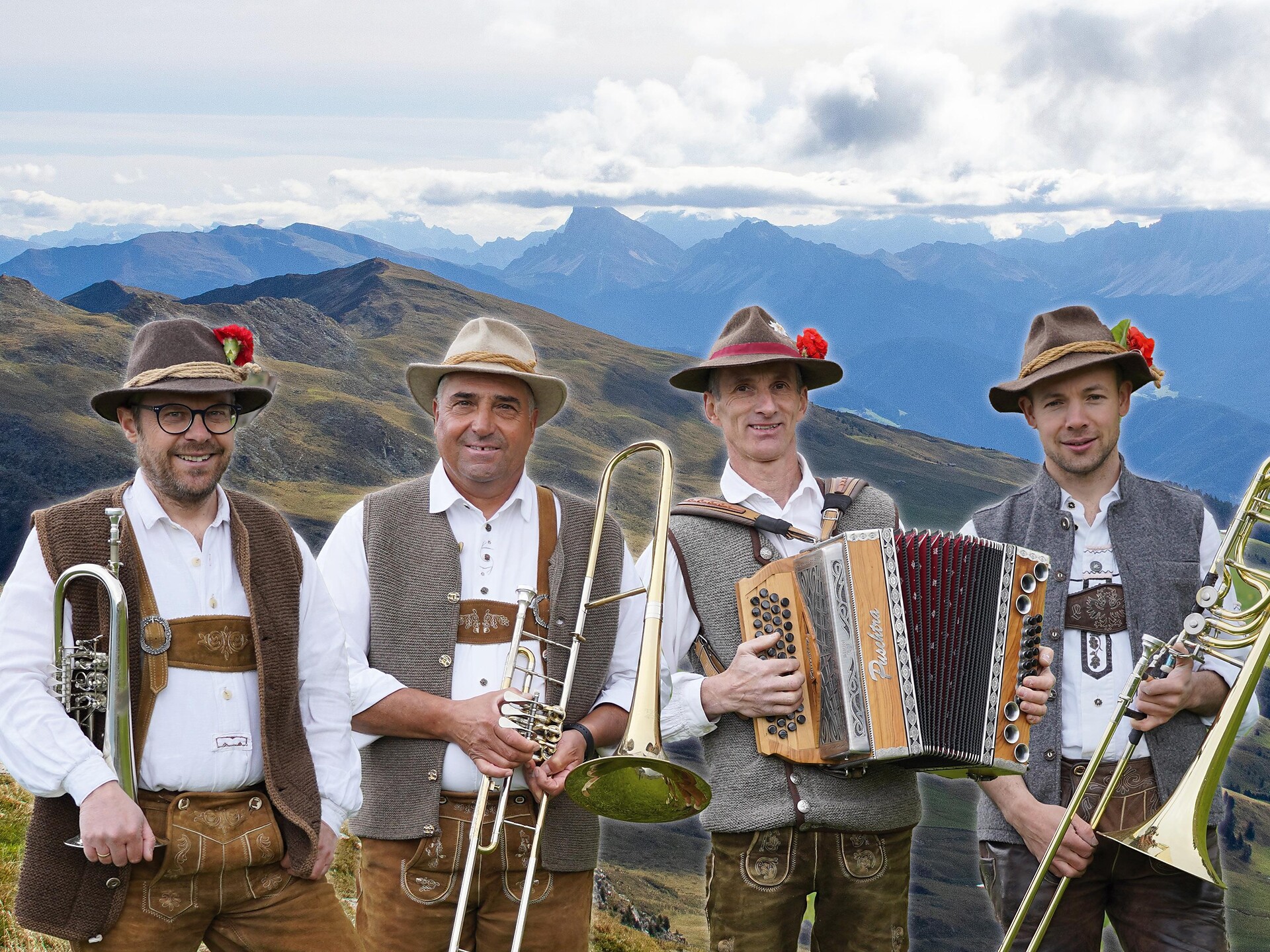 Sommernächte in Deutschnofen - Volkstümlicher Abend mit Tanz und Musik Deutschnofen 2 suedtirol.info