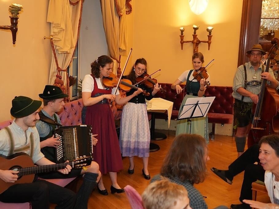 Südtirol-Bayerischer Abend Ritten 3 suedtirol.info