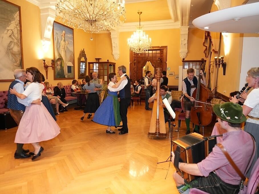 Südtirol-Bayerischer Abend Ritten 2 suedtirol.info