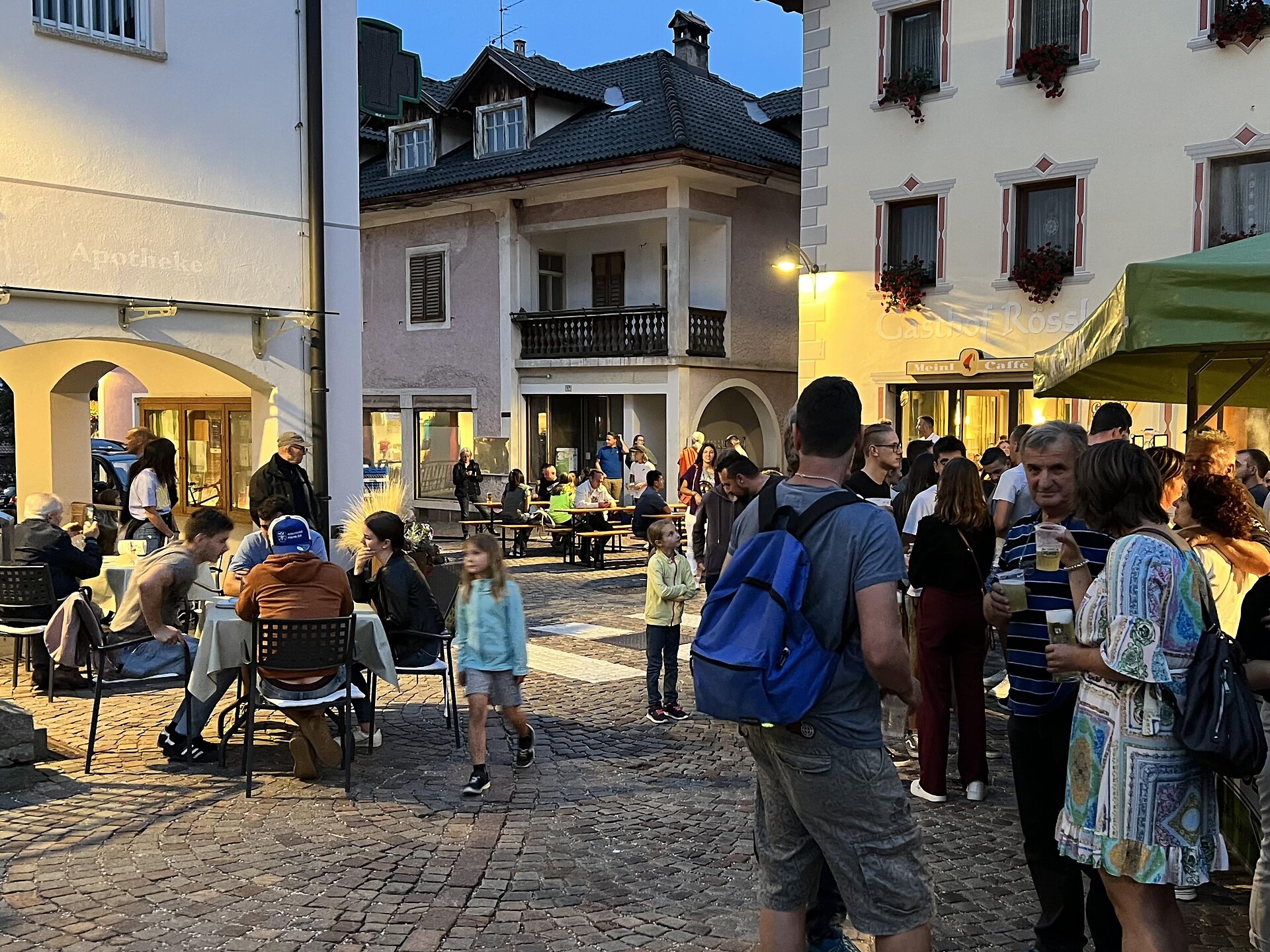 Summer nights - live concert: Jackie Rose Deutschnofen/Nova Ponente 2 suedtirol.info