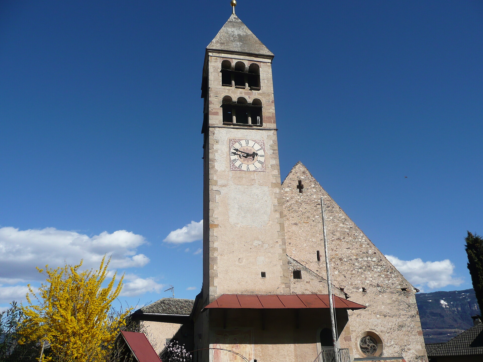 Festa dei Vigili del Fuoco  a Sella Termeno sulla Strada del Vino 1 suedtirol.info