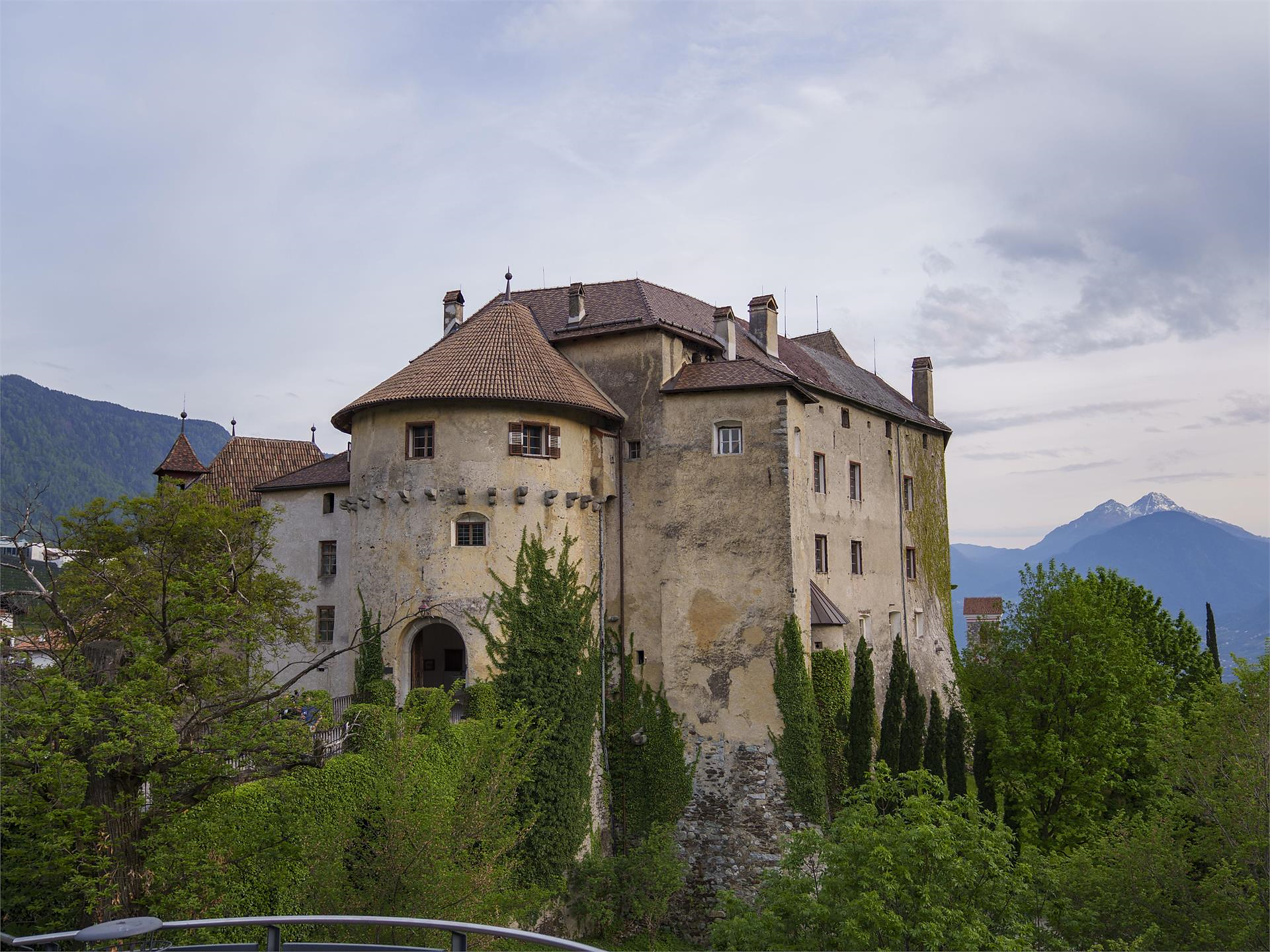 Schenna’s sight-seeing highlights Schenna/Scena 1 suedtirol.info