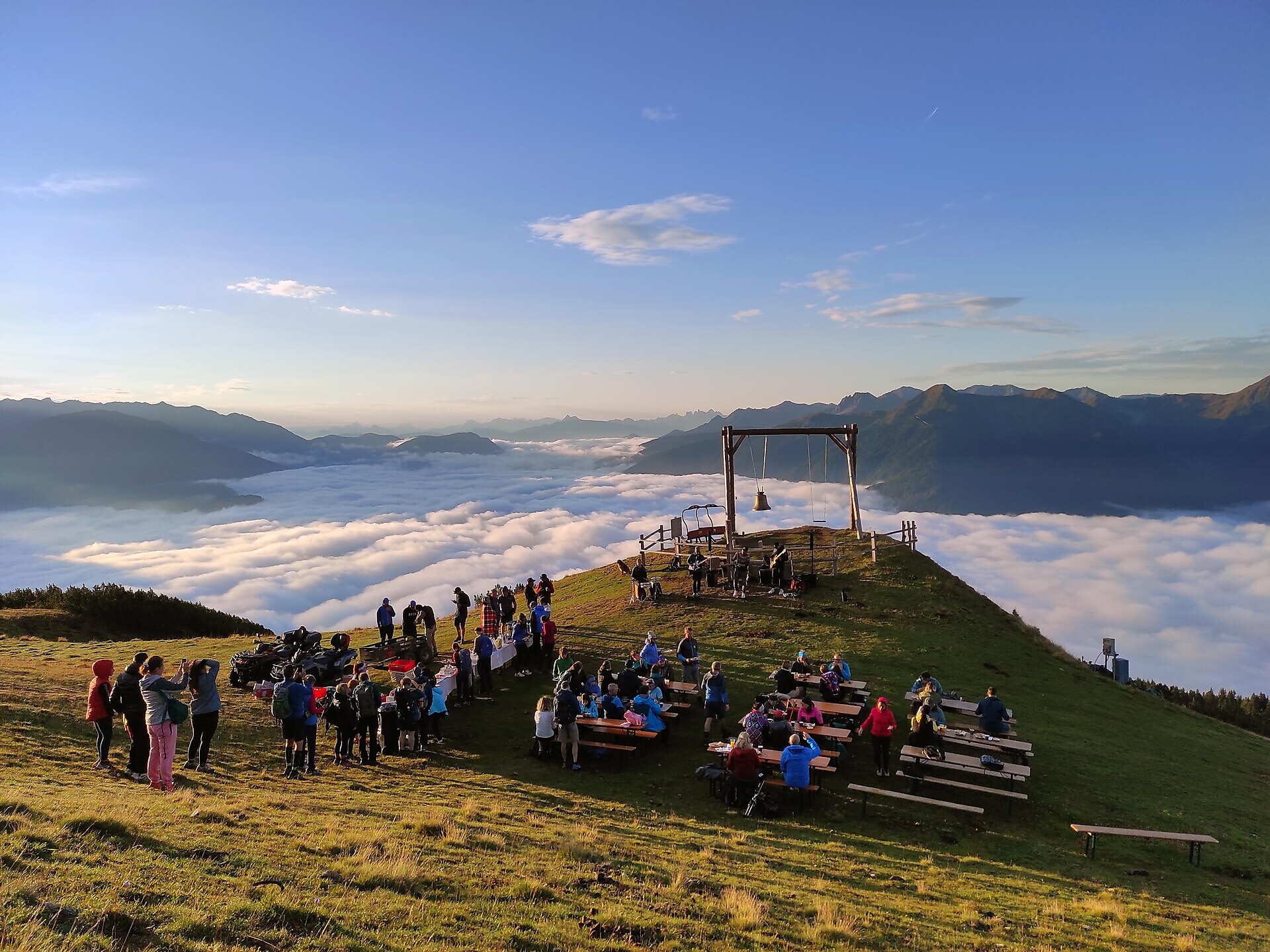 Escursione al sorgere del sole sul Monte Cavallo con colazione di montagna Vipiteno 1 suedtirol.info