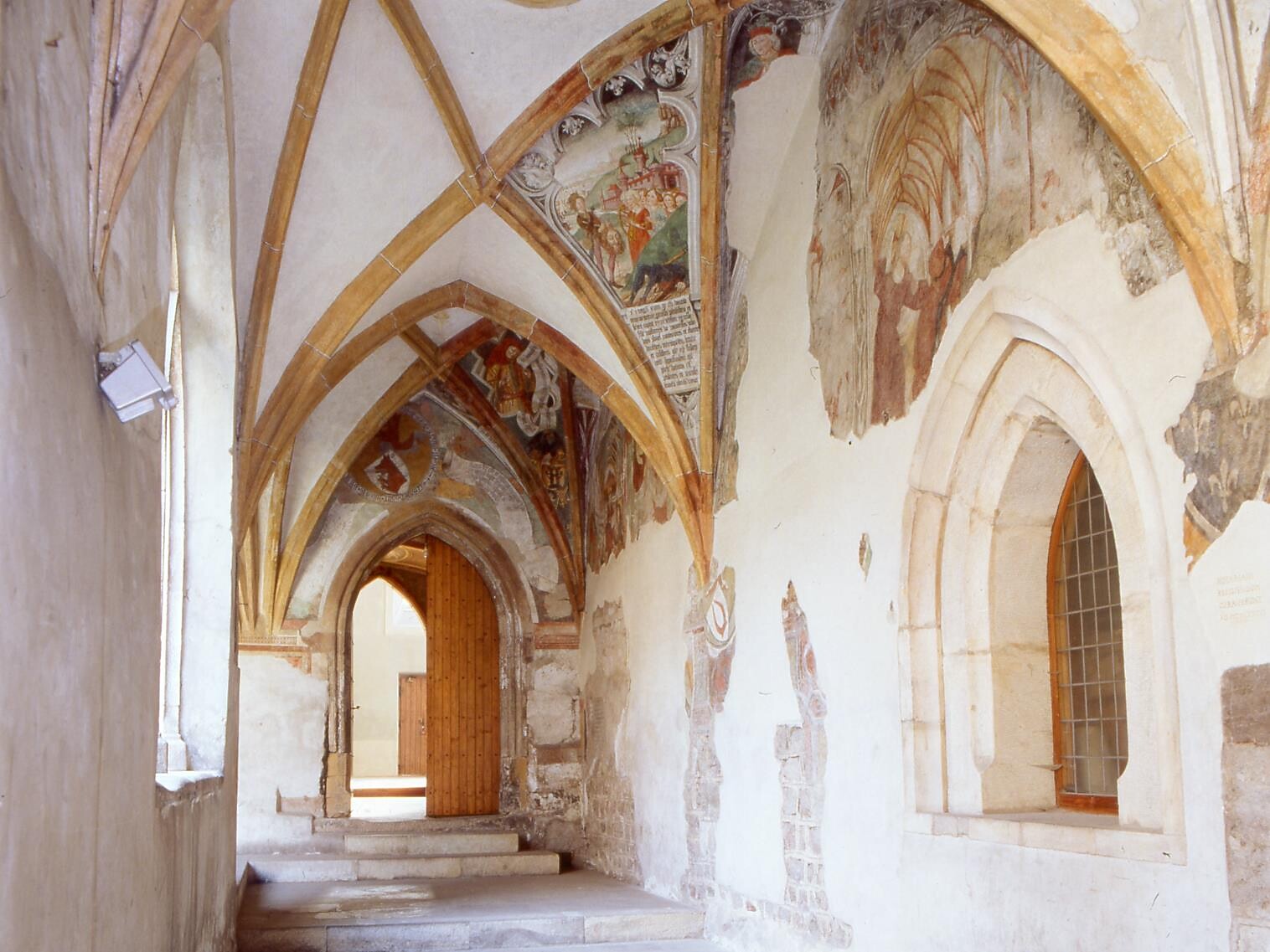 Apertura straordinaria - Chiostro dei Domenicani Bolzano 1 suedtirol.info