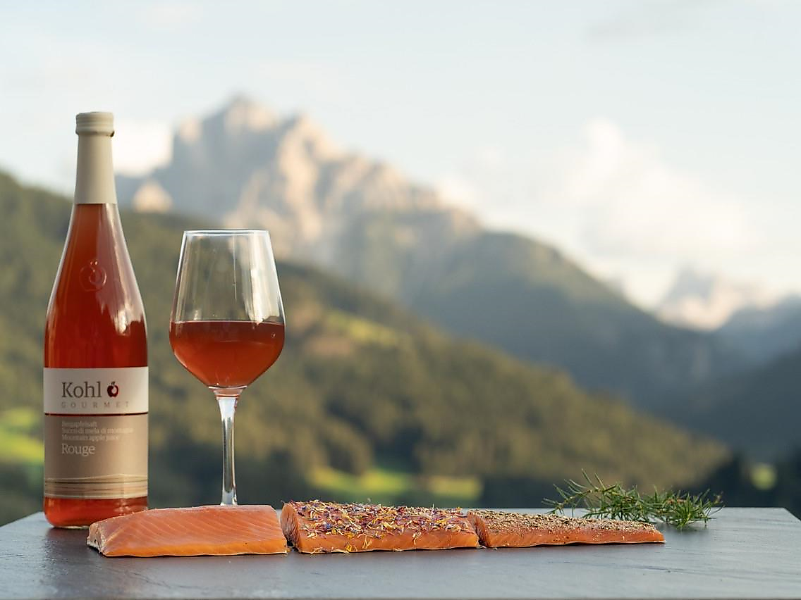Salmone Dolomiti - smoked Fish & Drinks - Regione dolomitica 3 Cime - #1 - suedtirol.info