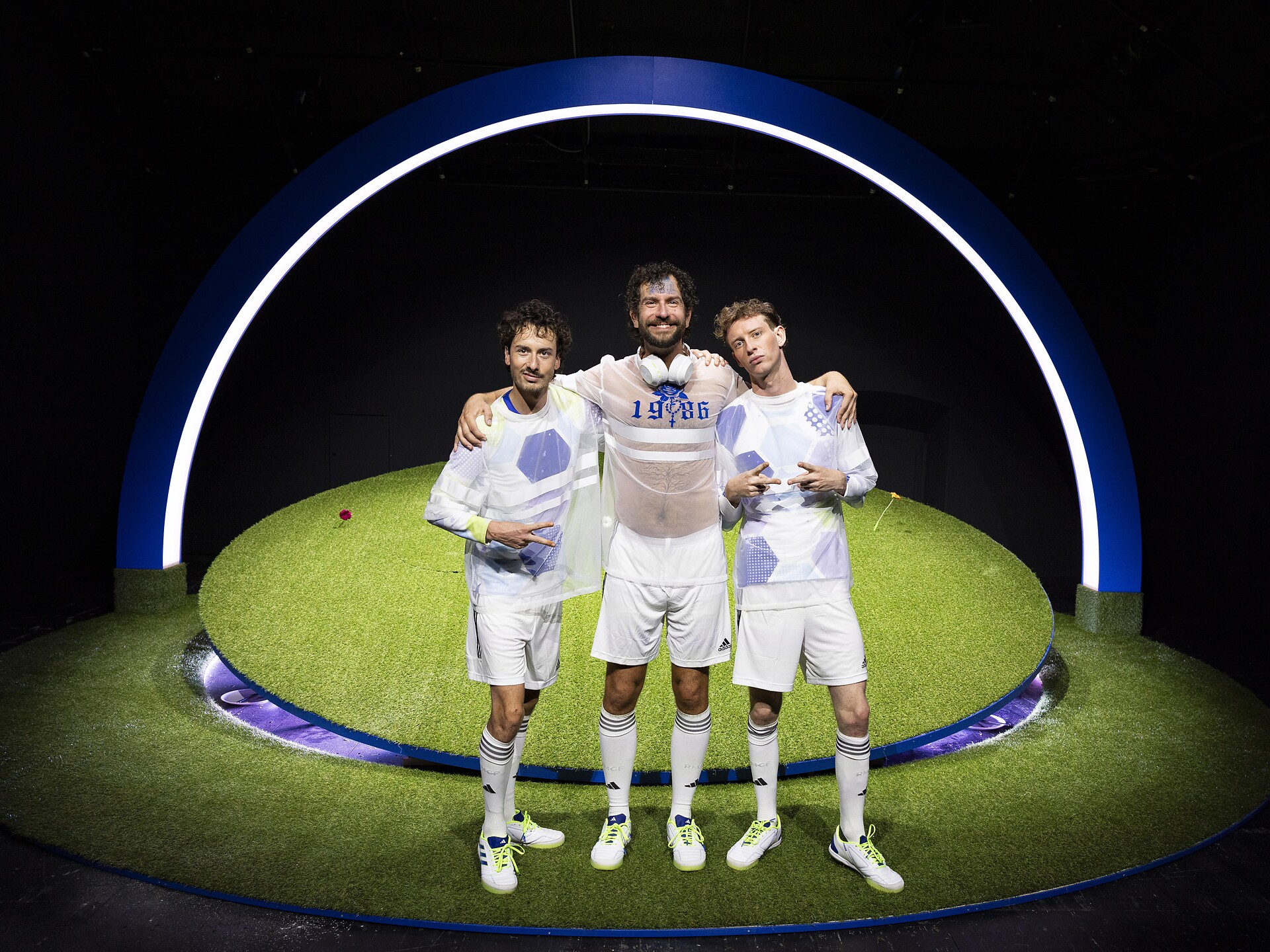 Theater - "Zwei Herren von Real Madrid - Dolomitenregion Kronplatz - #1 - suedtirol.info