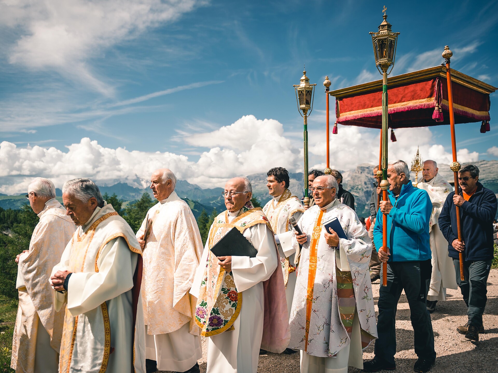 Traslaziun dla Santa Crusc - Translation of the Holy Cross - Dolomites Region Alta Badia - #2 - suedtirol.info