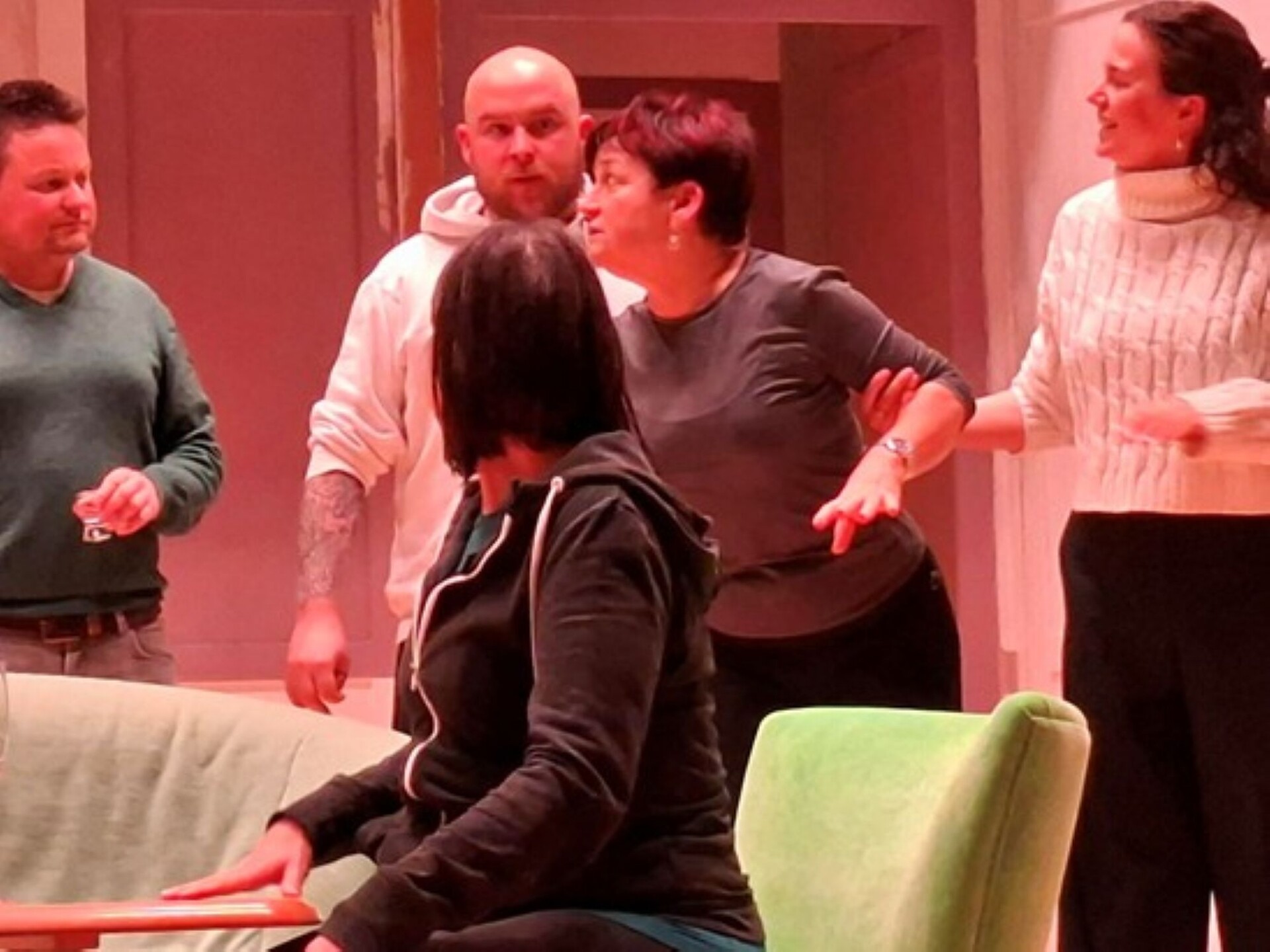 Theaterstück: Lügen über Lügen - Südtiroler Weinstraße - #2 - suedtirol.info