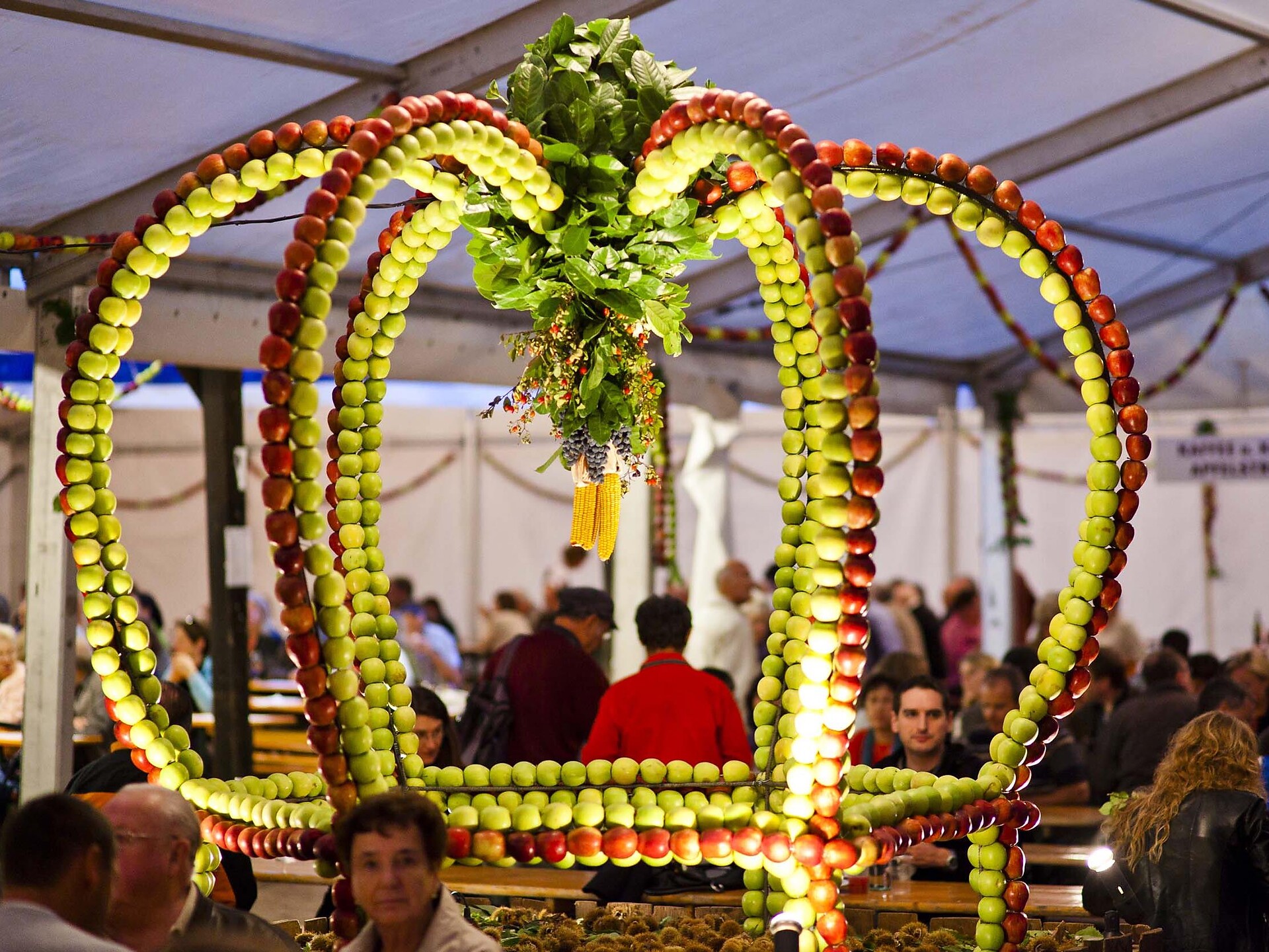 Autumn Festival Termeno - Alto Adige Wine Road - #2 - suedtirol.info