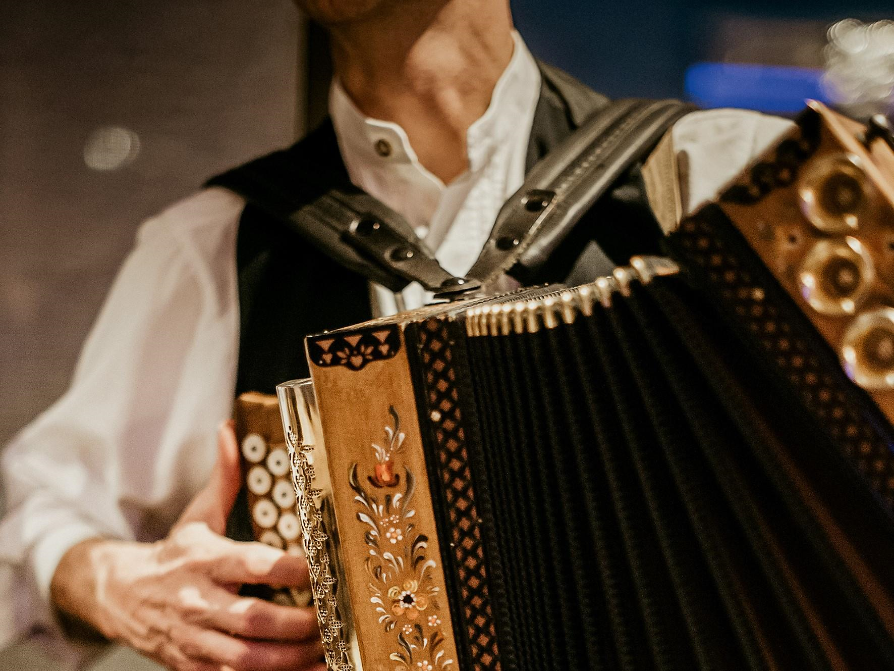 Tyrolean Pub Evenings - Meran/Merano and environs - #3 - suedtirol.info