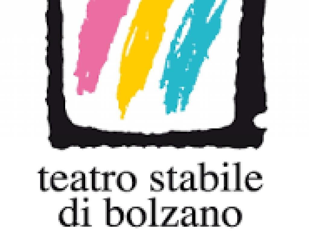 Teatro: Resto qui - Bressanone e dintorni - #1 - suedtirol.info