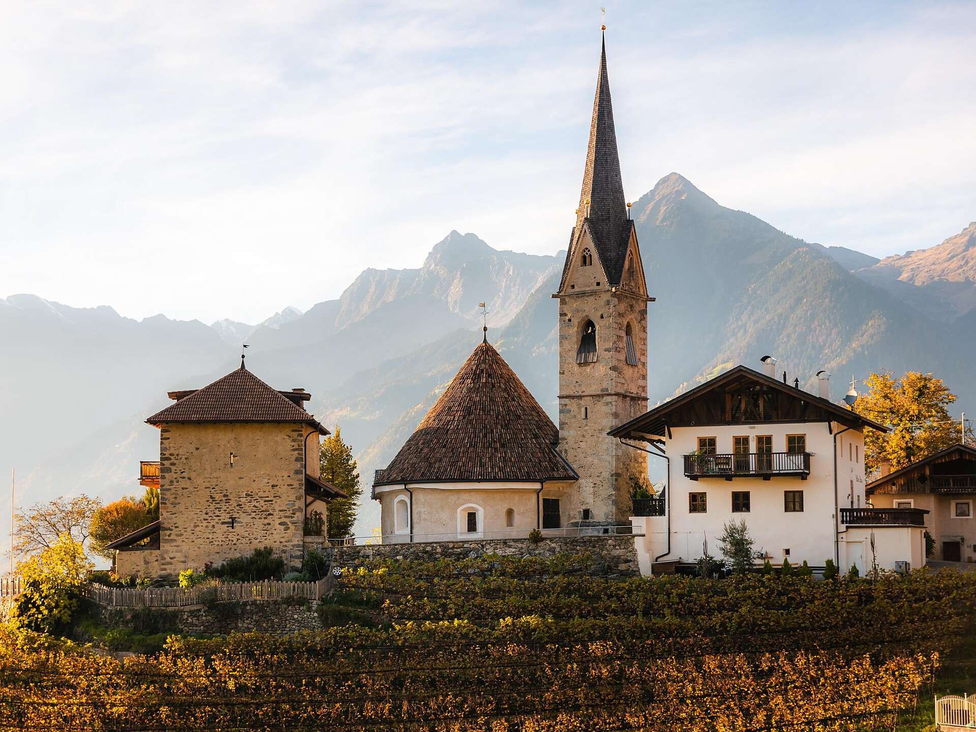 Tage der Romanik in der Rundkirche St. Georg in Schenna - Meran und Umgebung - #1 - suedtirol.info
