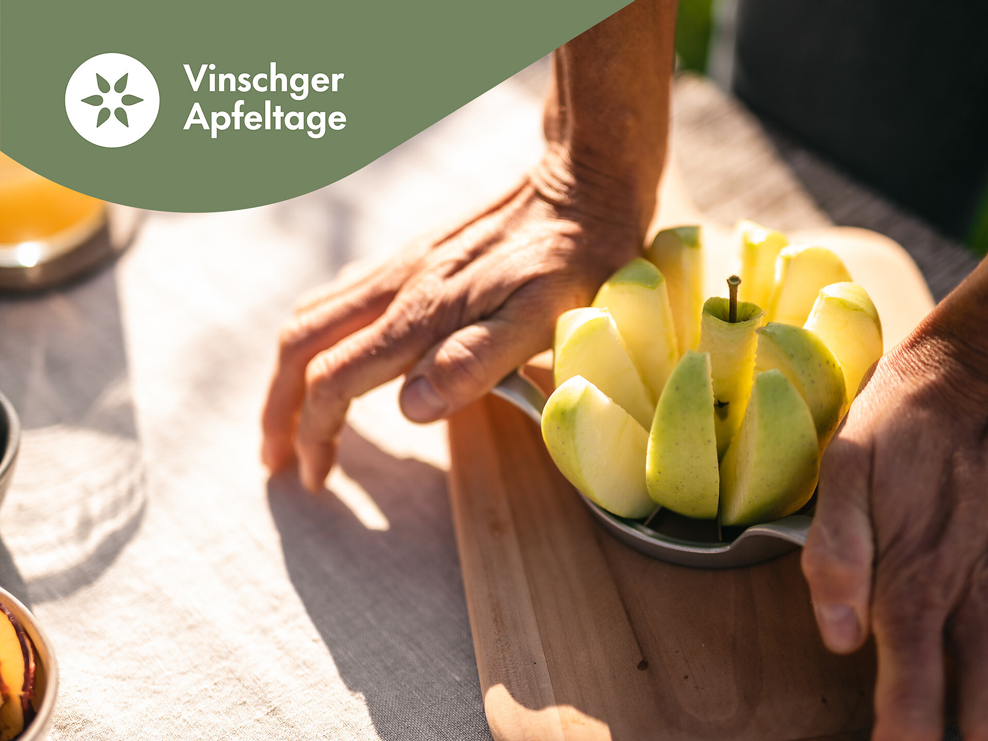 Vinschger Apple Days: Take the train through the apple paradise - Meran/Merano and environs - #3 - suedtirol.info