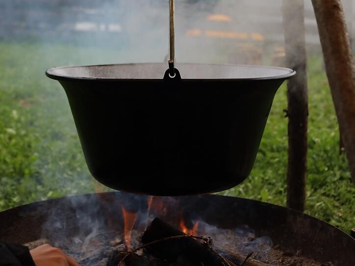 Dalla scintilla al pasto – Cucina sul fuoco a Grissiano (TESANA) - Merano e dintorni - #1 - suedtirol.info
