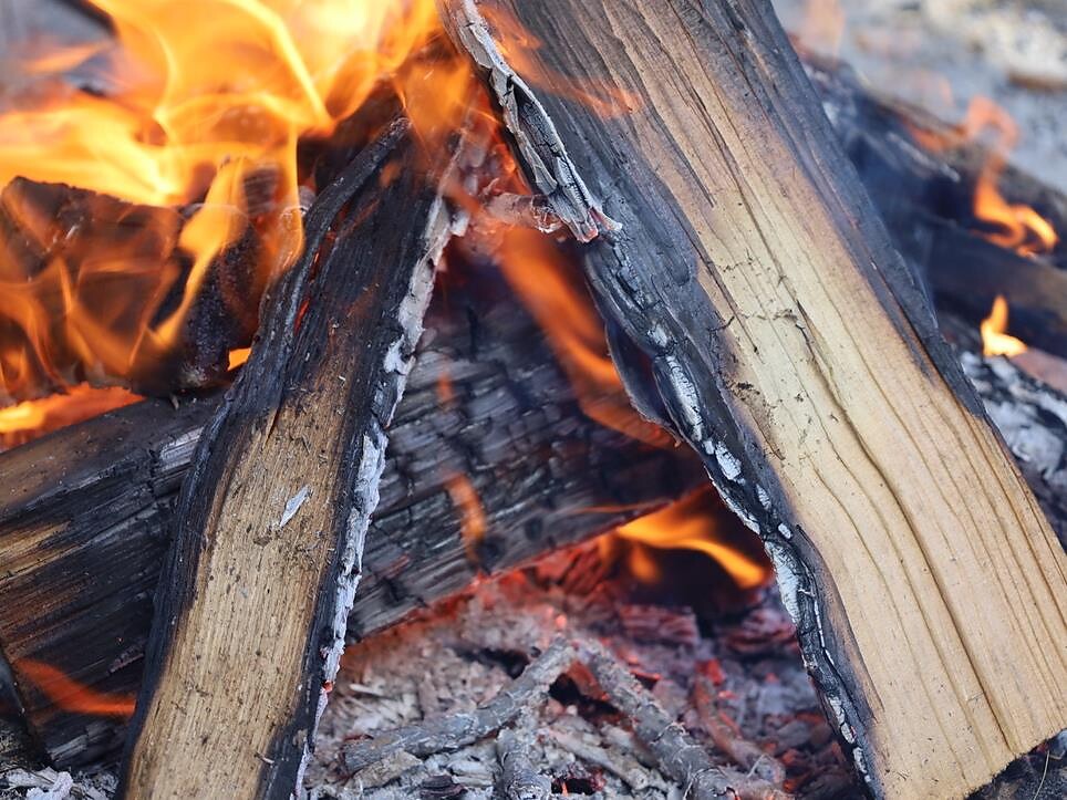 Dalla scintilla al pasto – Cucina sul fuoco a Grissiano (TESANA) - Merano e dintorni - #2 - suedtirol.info
