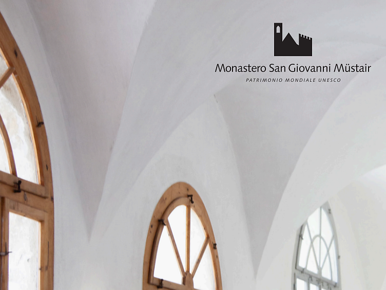 Visita Guidata del monastero di San Giovanni a Müstair - Chiesa e museo - Val Venosta - #1 - suedtirol.info