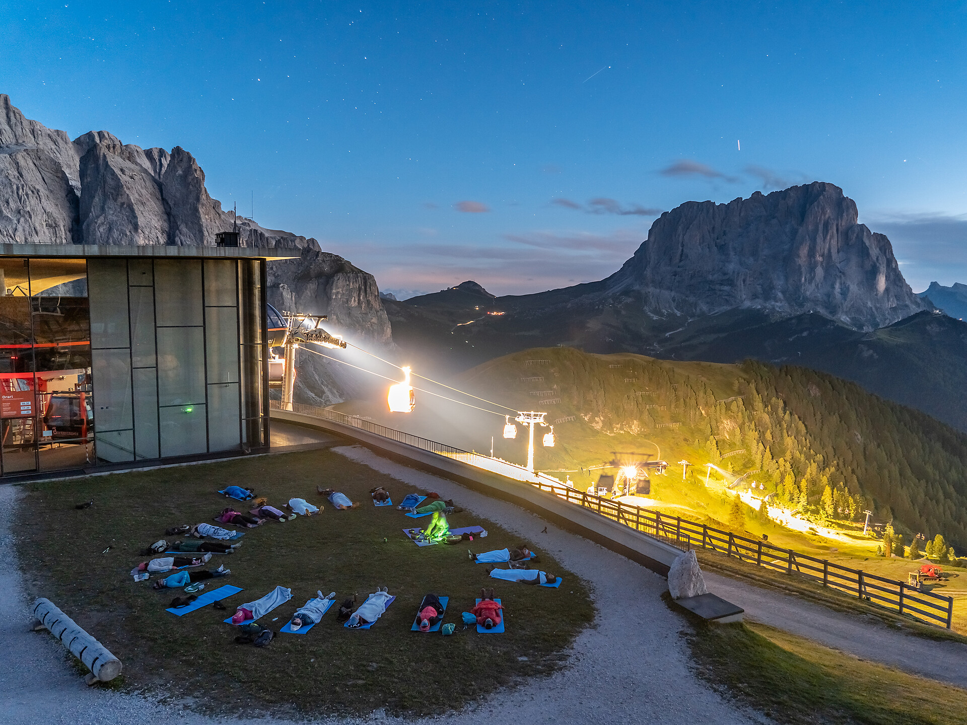 Full Moon Yoga on Dantercëpies Sëlva/Selva 2 suedtirol.info