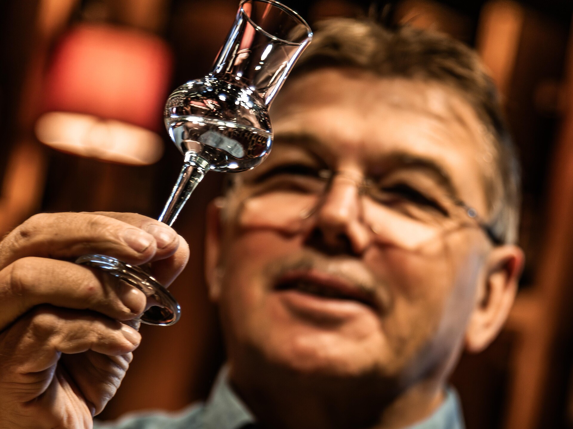 Tasting of quality liqueurs in the 1st southtyrolian organic quality distillery - Vinschgau/Val Venosta - #2 - suedtirol.info