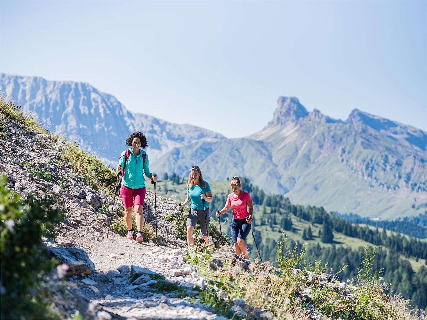 Hike at the Foot of the Sassolungo - Dolomites Region Val Gardena - #1 - suedtirol.info