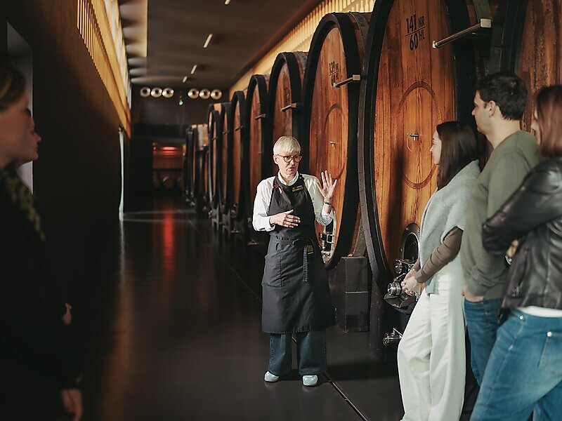 WINE & PANORAMA - KELLERFÜHRUNG MIT SEKT- UND WEINVERKOSTUNG - Val Venosta - #2 - suedtirol.info