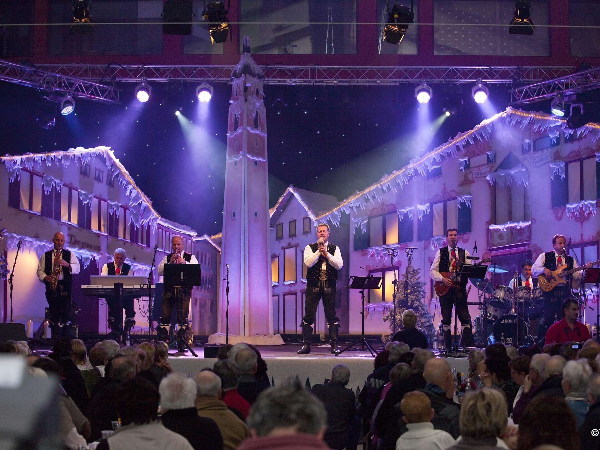 Concerto Natalizio dei Kastelruther Spatzen Castelrotto 1 suedtirol.info