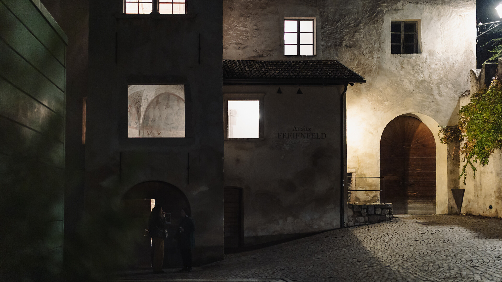 Melodie di Vini al Ansitz Freienfeld a Cortaccia - Strada del Vino - #4 - suedtirol.info