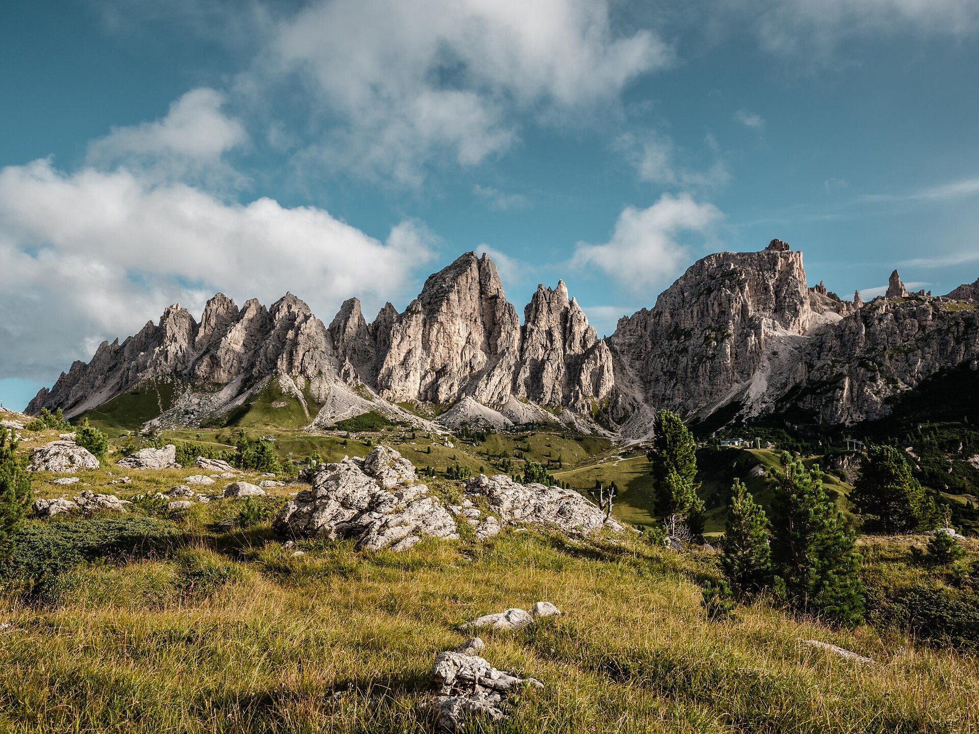 Wanderung zum Sas Ciampac zwischen fossilen Abdrücken und bezaubernden Ausblicke - Dolomitenregion Alta Badia - #1 - suedtirol.info