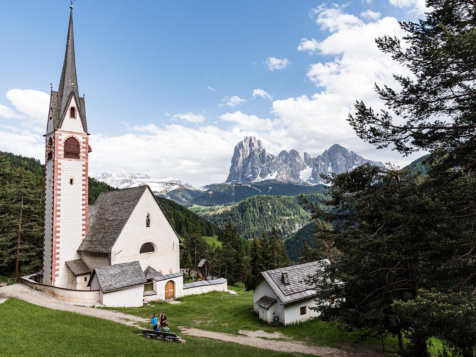 Guided Tour to the Oldest Church in Val Gardena: St. Jacob's Church - Dolomites Region Val Gardena - #3 - suedtirol.info