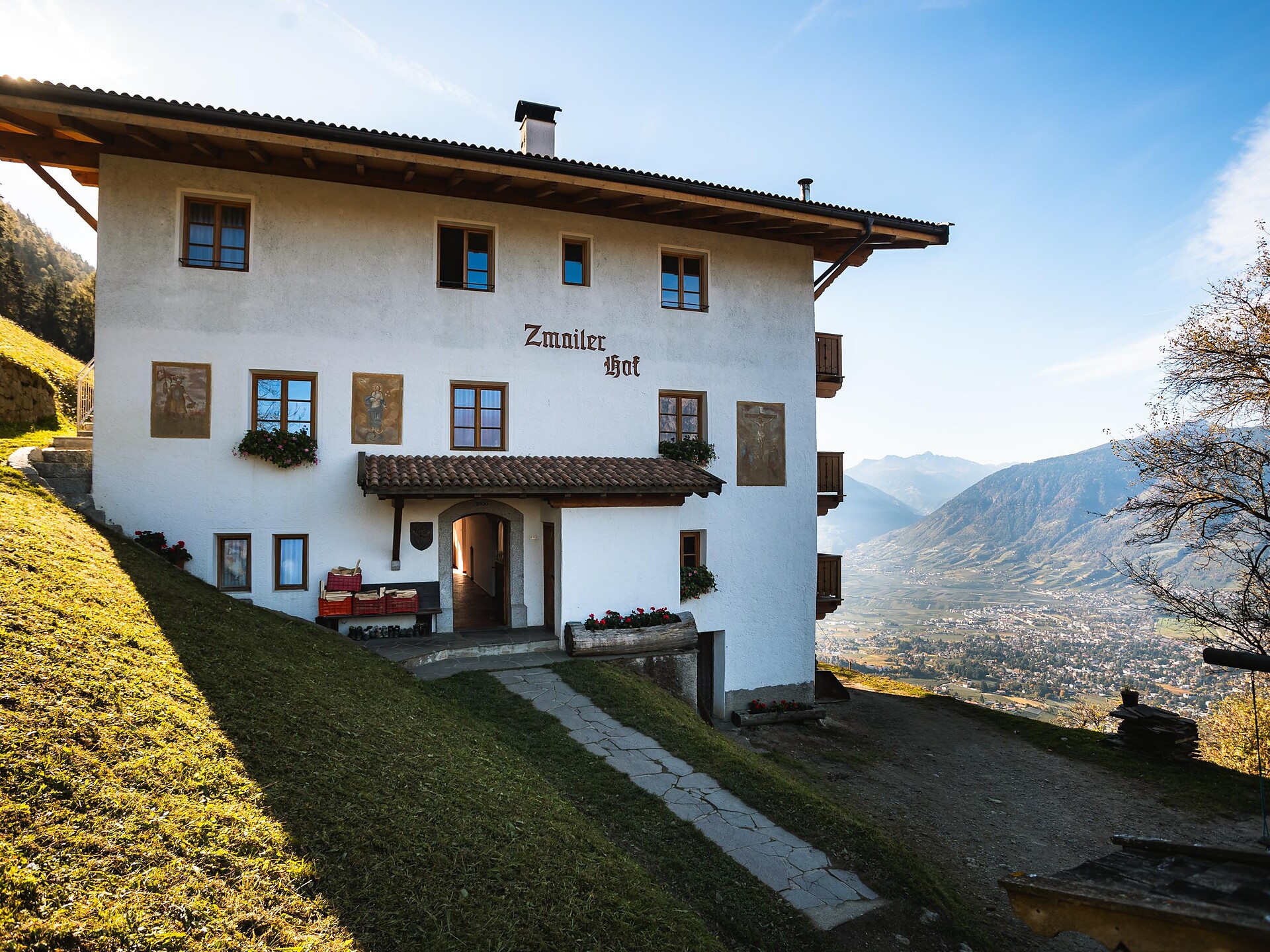 Wild.Wein.Gesang im Hofschank Zmailerhof mit Max Raffl - Meran und Umgebung - #1 - suedtirol.info