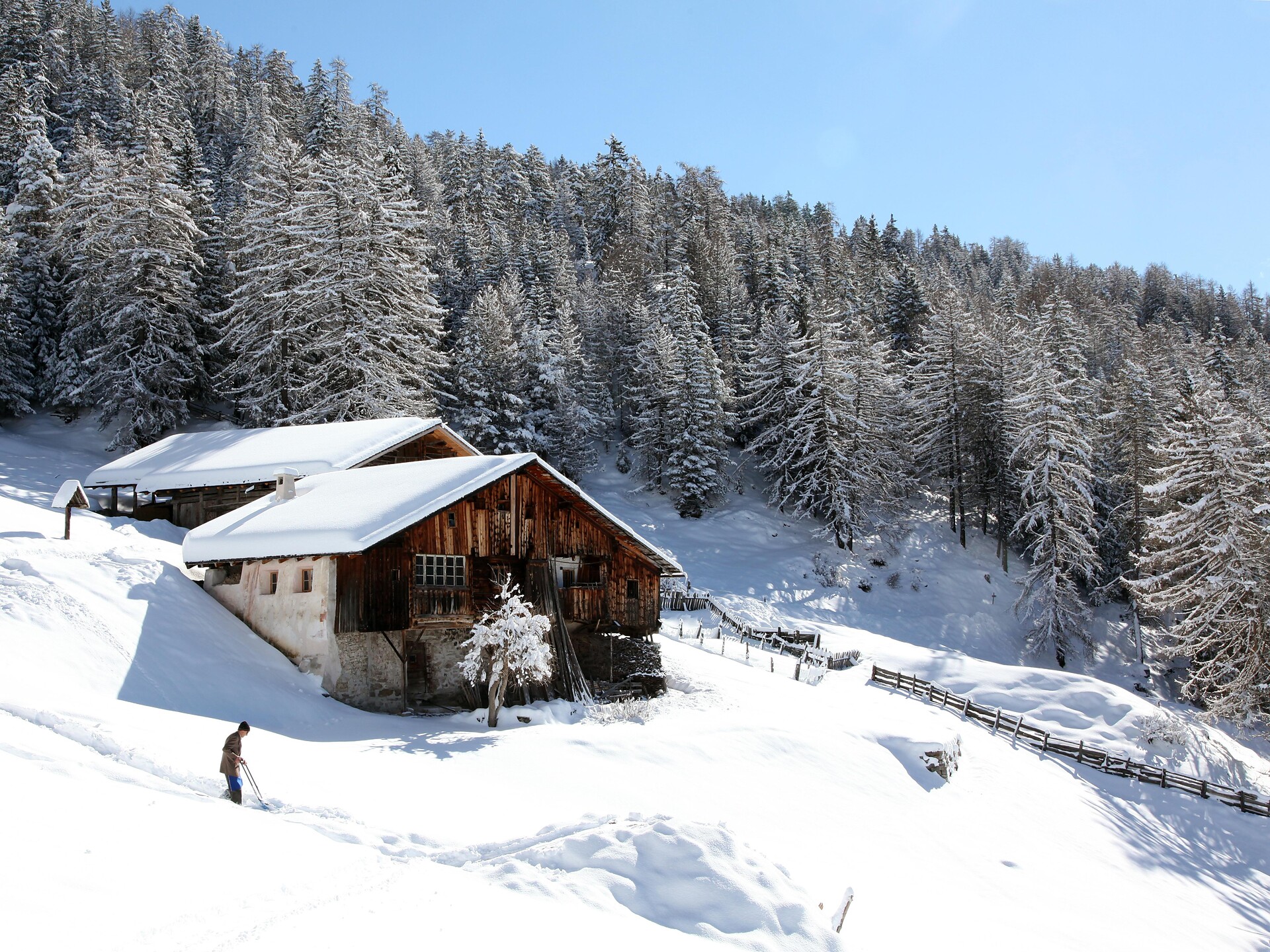 Winterwanderung zur St. Jakobskirche: die älteste Kirche Grödens - Dolomitenregion Gröden - #3 - suedtirol.info