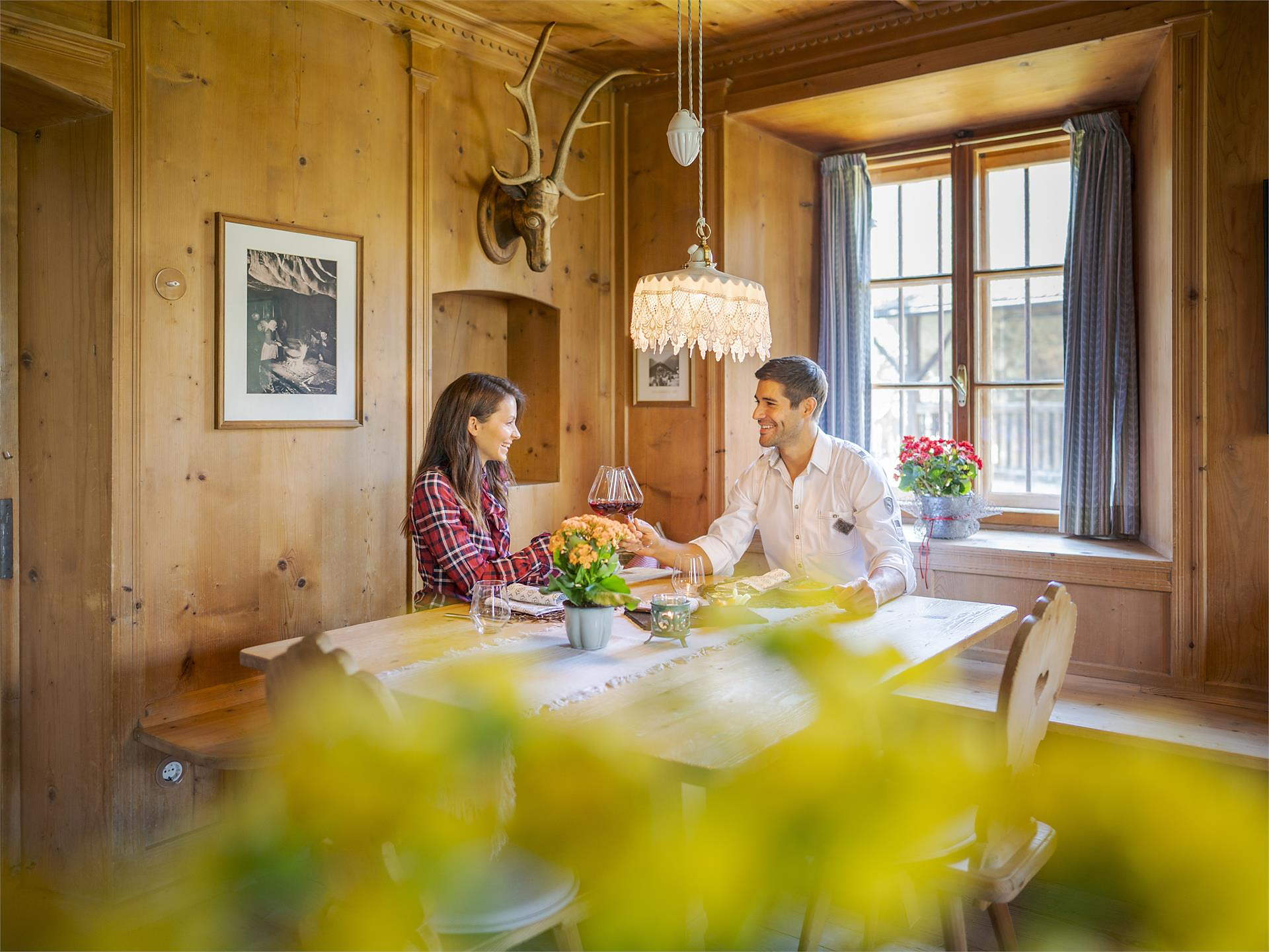 Selvaggina.Vino.Musica al Ristorante Sterneck con Max Raffl - Merano e dintorni - #1 - suedtirol.info