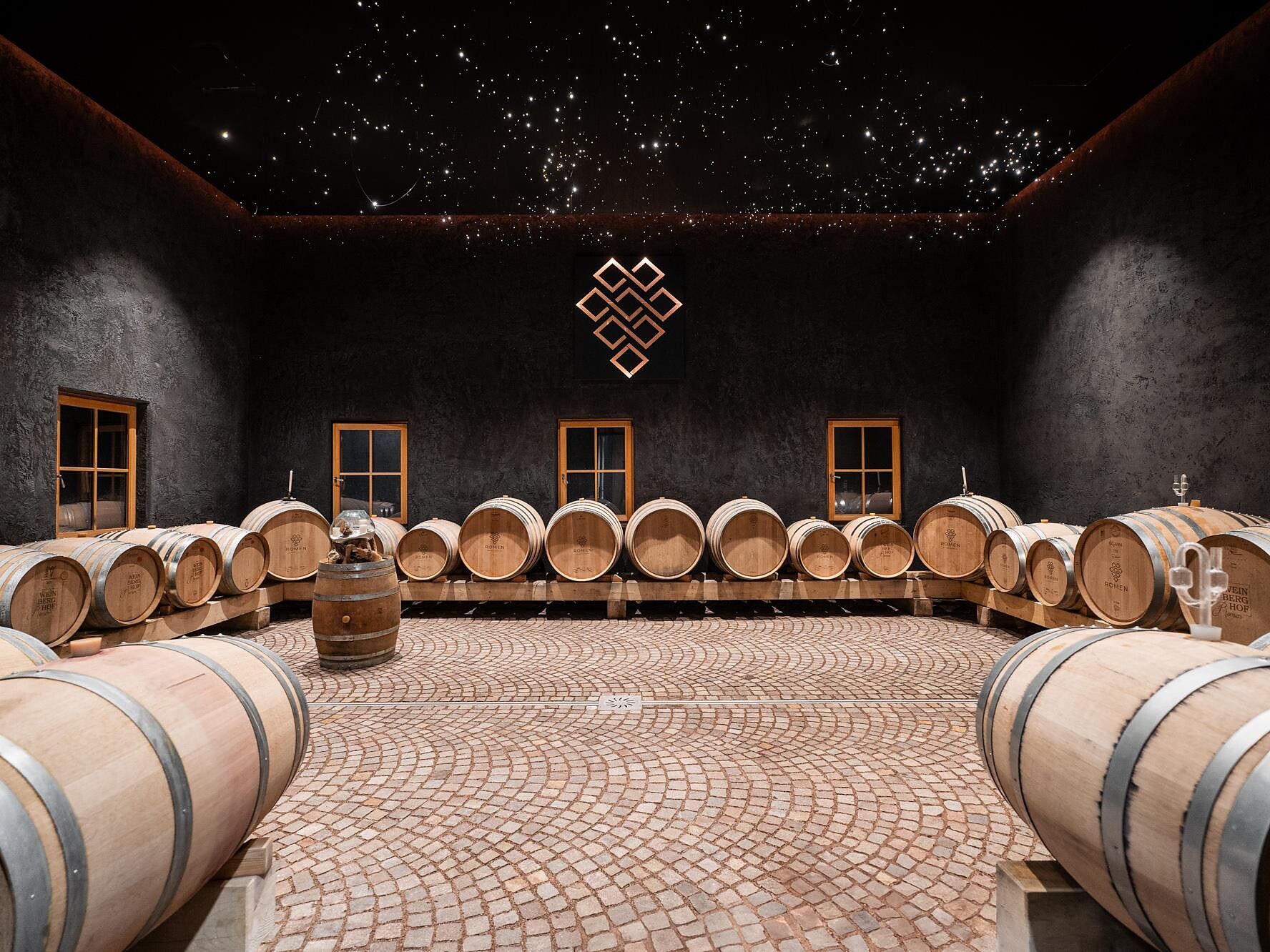 Wine tasting at the Romen Winery Eppan an der Weinstaße/Appiano sulla Strada del Vino 2 suedtirol.info