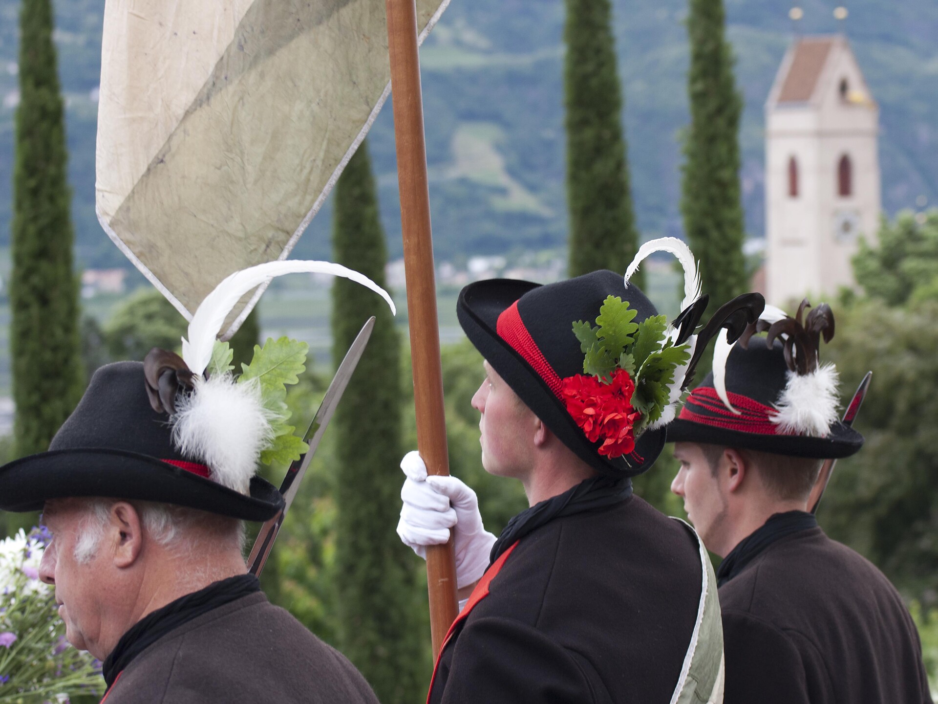 Festivity, organized from the "Schützen" of Marling Marling/Marlengo 1 suedtirol.info