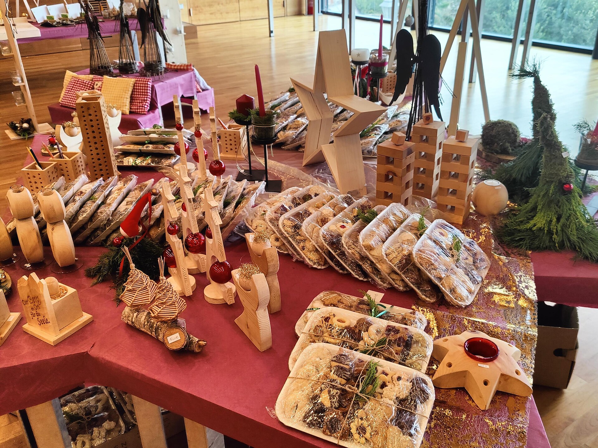 Mercatino di Natale delle contadine - Strada del Vino - #3 - suedtirol.info