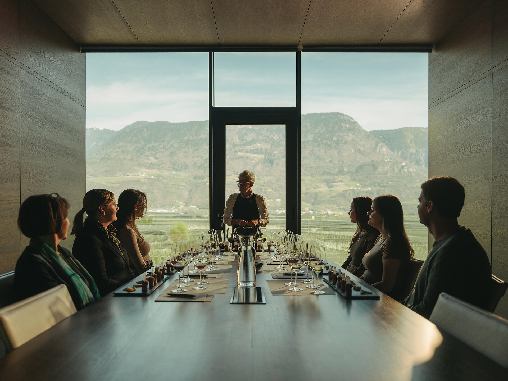 Wein & Panorama - Kellerführung mit Verkostung in der Kellerei Meran - Meran und Umgebung - #1 - suedtirol.info