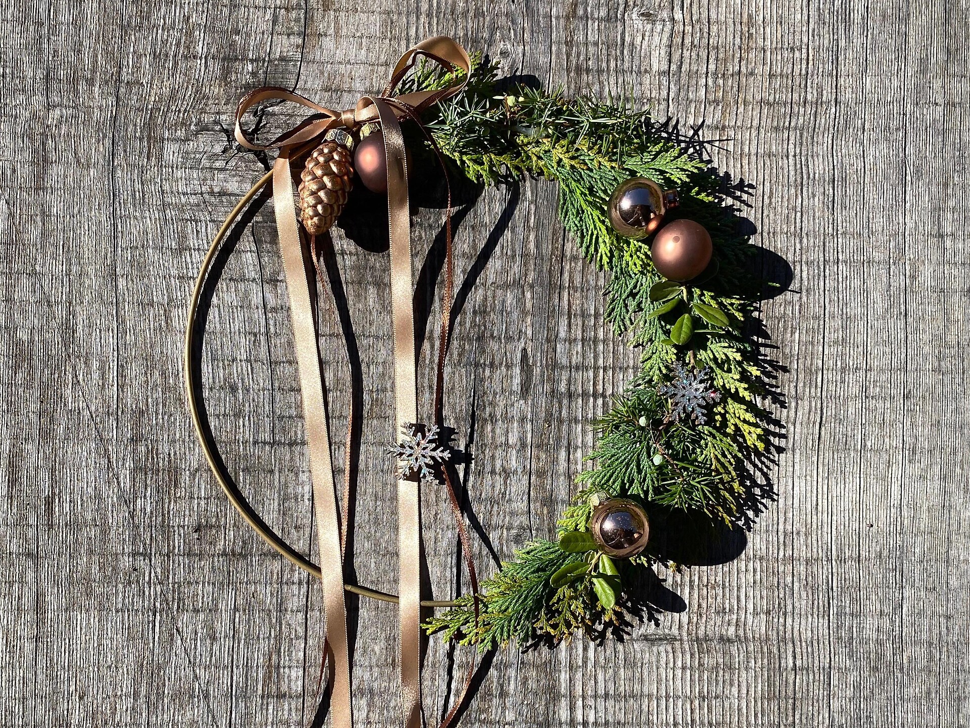 Weihnachtsdekorationen aus Naturmaterialien - Dolomitenregion Gröden - #1 - suedtirol.info