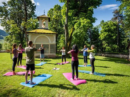Alpe di Siusi Balance: Yoga sul Colle a Castelrotto con colazione di fitness Castelrotto 1 suedtirol.info