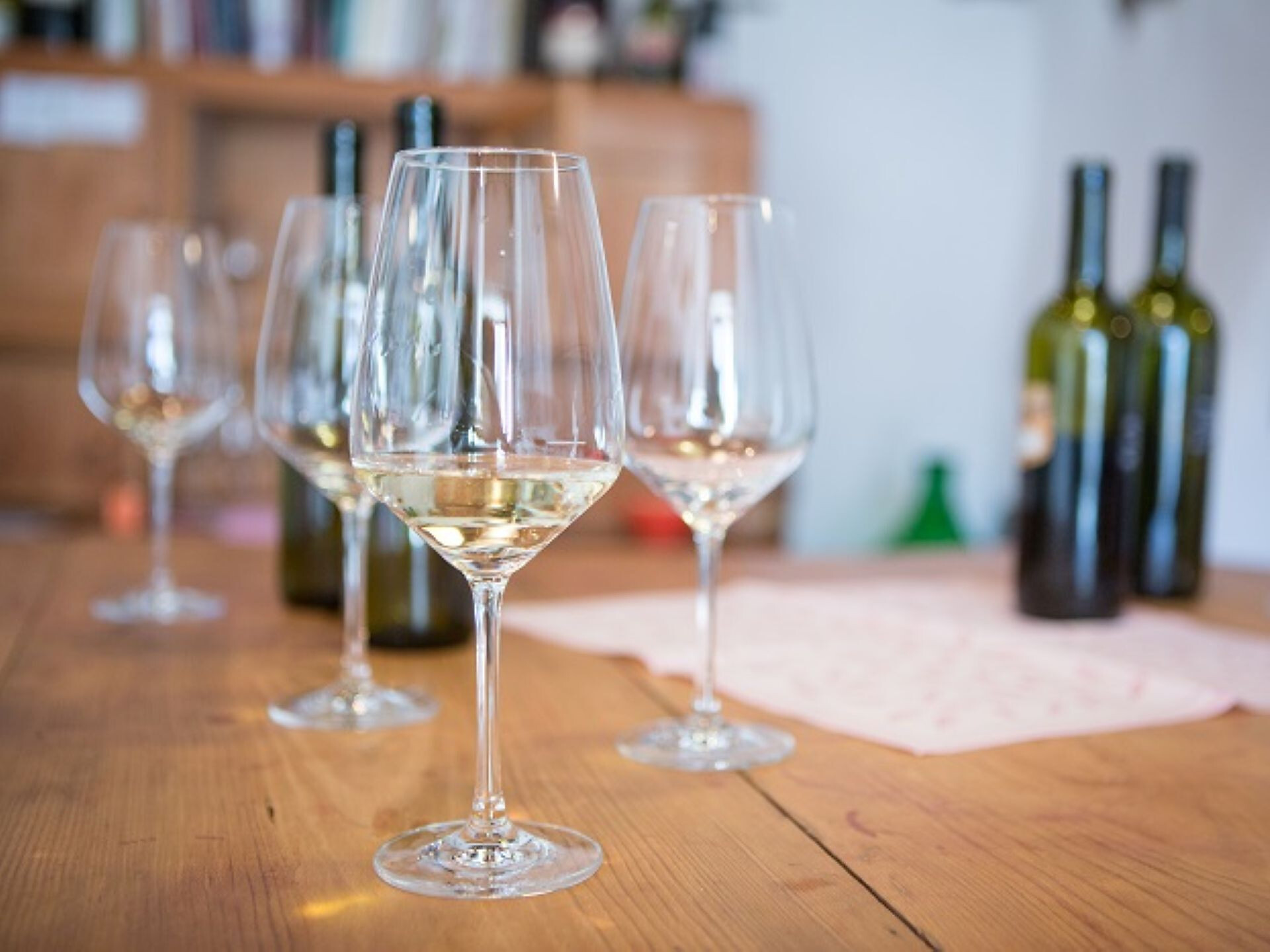 A Journey Through the Vintages – the Exclusive Tasting at the vinery Popphof - Meran/Merano and environs - #1 - suedtirol.info