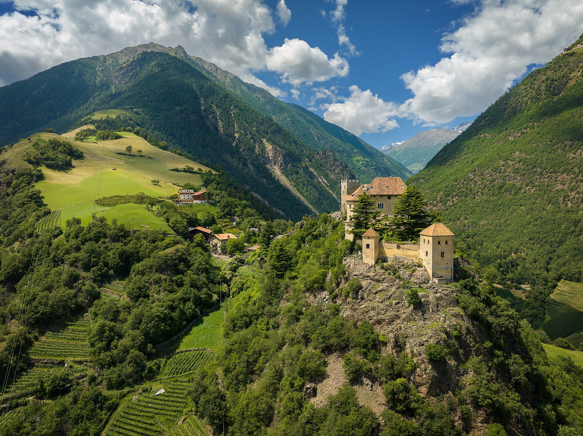 Itinerario archeologico Altratheis - Castello Juval (A6) - Merano e dintorni - #1 - suedtirol.info