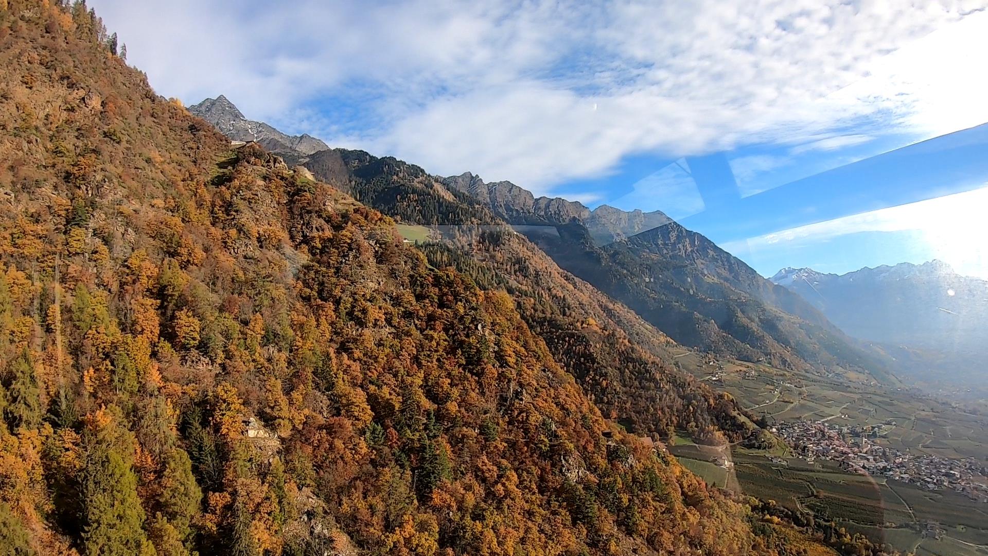 On the Merano High Mountain Trail to the historic historic mountain farms of the Partschins Sonnenberg Partschins/Parcines 17 suedtirol.info