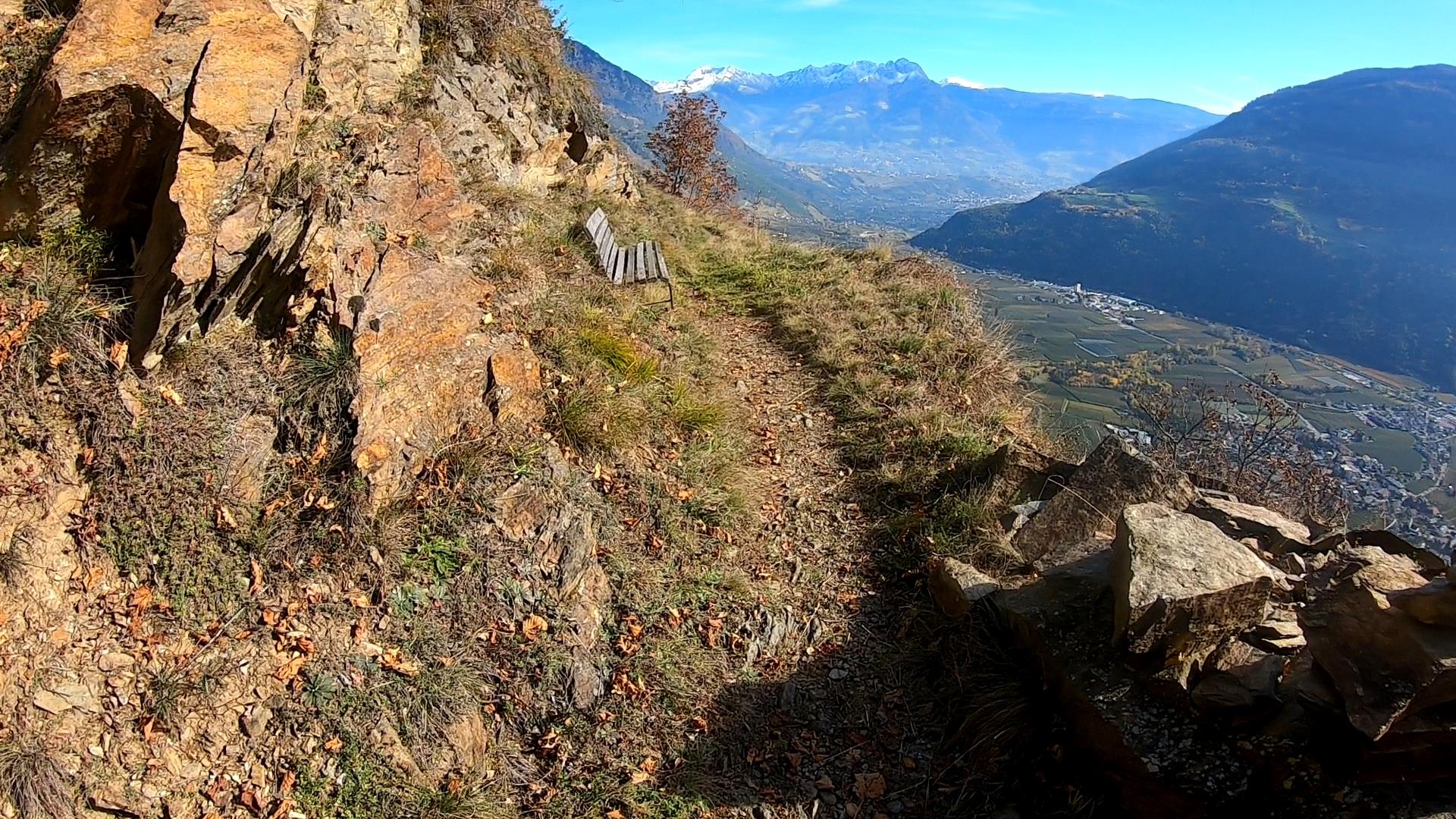 On the Merano High Mountain Trail to the historic historic mountain farms of the Partschins Sonnenberg Partschins/Parcines 9 suedtirol.info