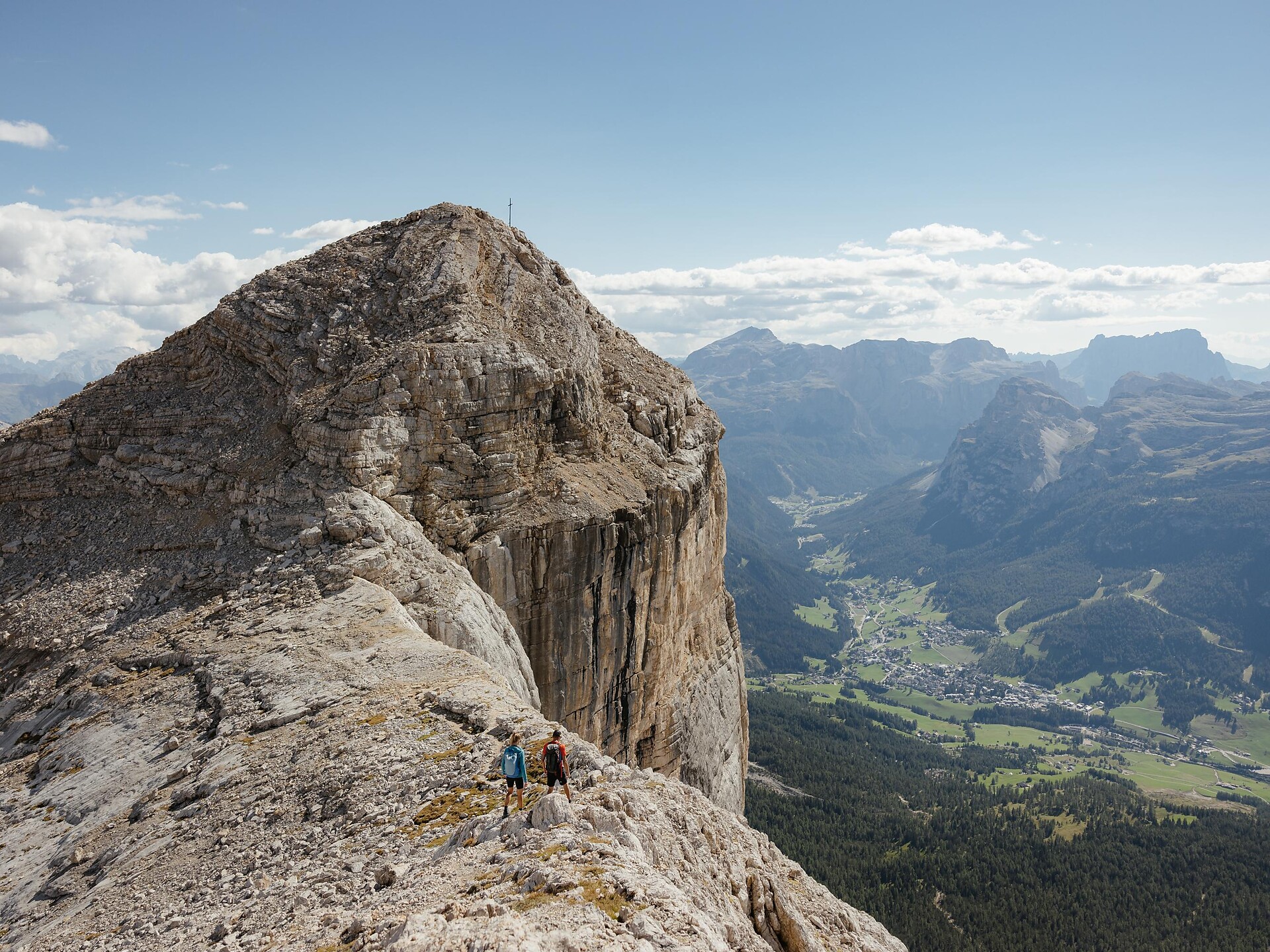 Aufstieg zum „Le Ciaval" Gipfel am Sas dla Crusc/Heilig Kreuz Badia 2 suedtirol.info