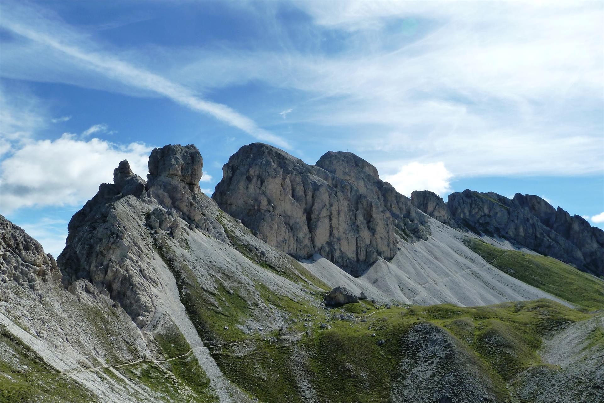 Trek to the dolomite peak of Mount Tullen Villnöss/Funes 1 suedtirol.info
