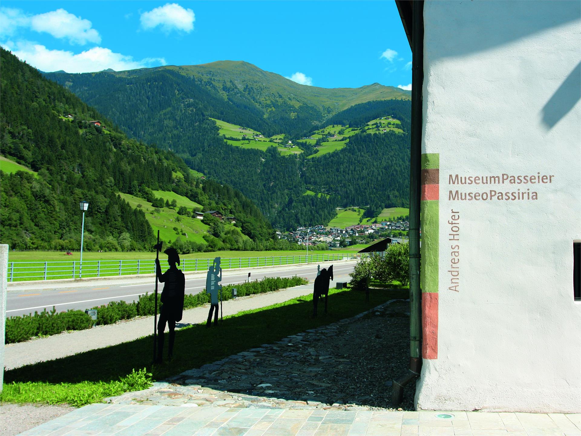 Sentiero Andreas Hofer a S. Leonardo San Leonardo in Passiria 2 suedtirol.info