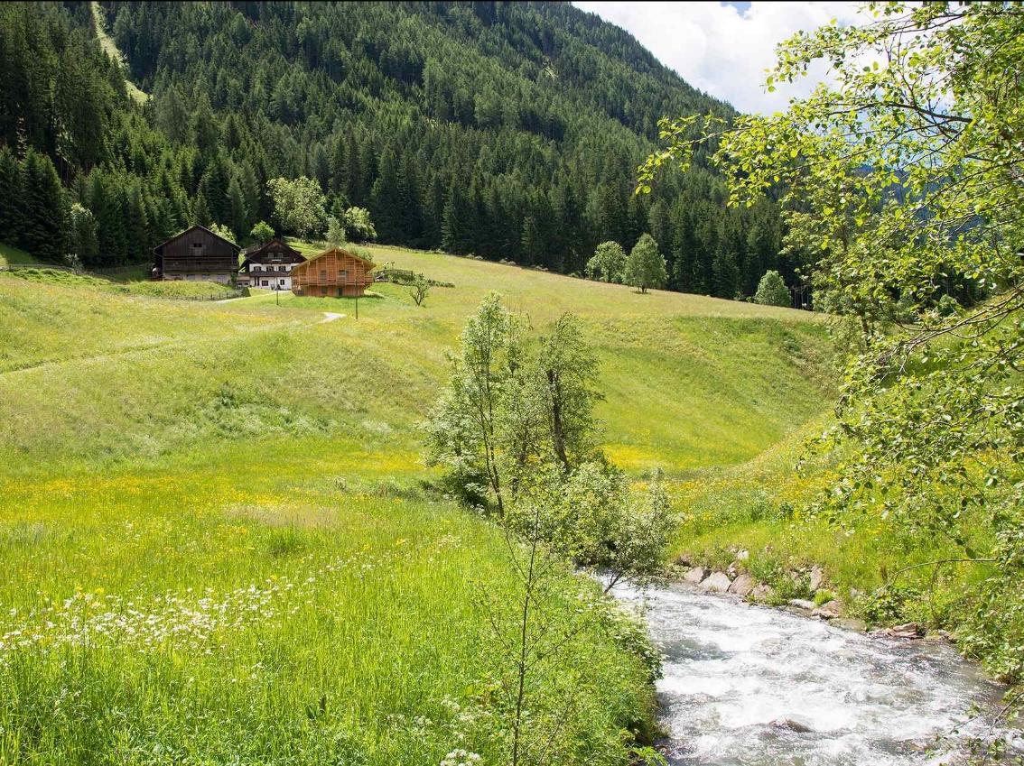 Agstalm Hut Rasen-Antholz/Rasun Anterselva 1 suedtirol.info