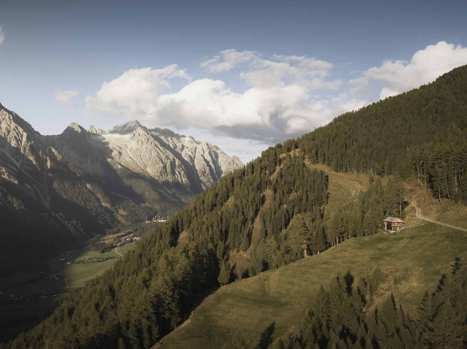 Escursione alle malghe Agstalm, Ausserwegeralm e Pichleralm - Regione dolomitica Plan de Corones - #6 - suedtirol.info