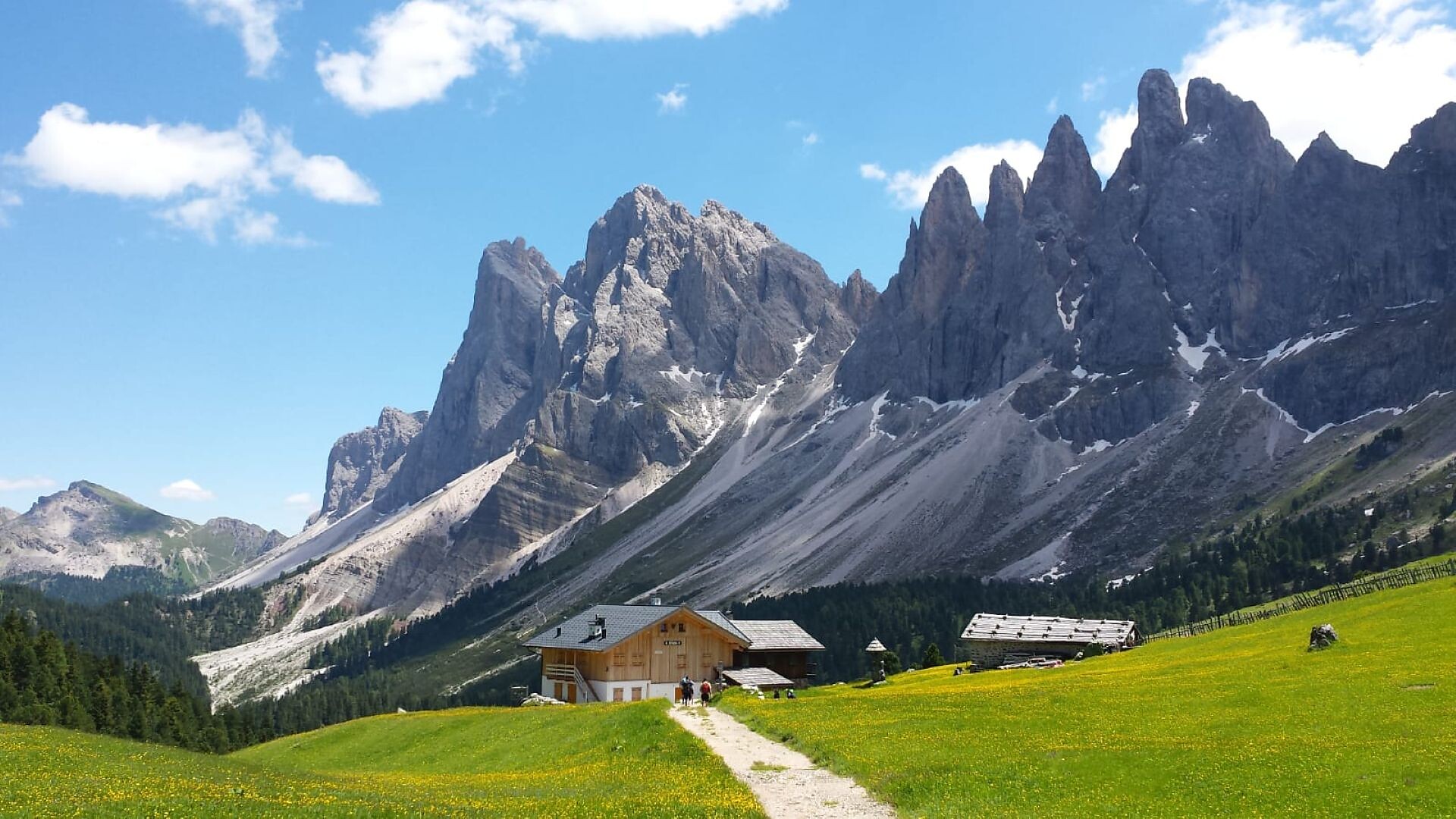 al Rifugio Brogles - Regione dolomitica Val Gardena - #2 - suedtirol.info