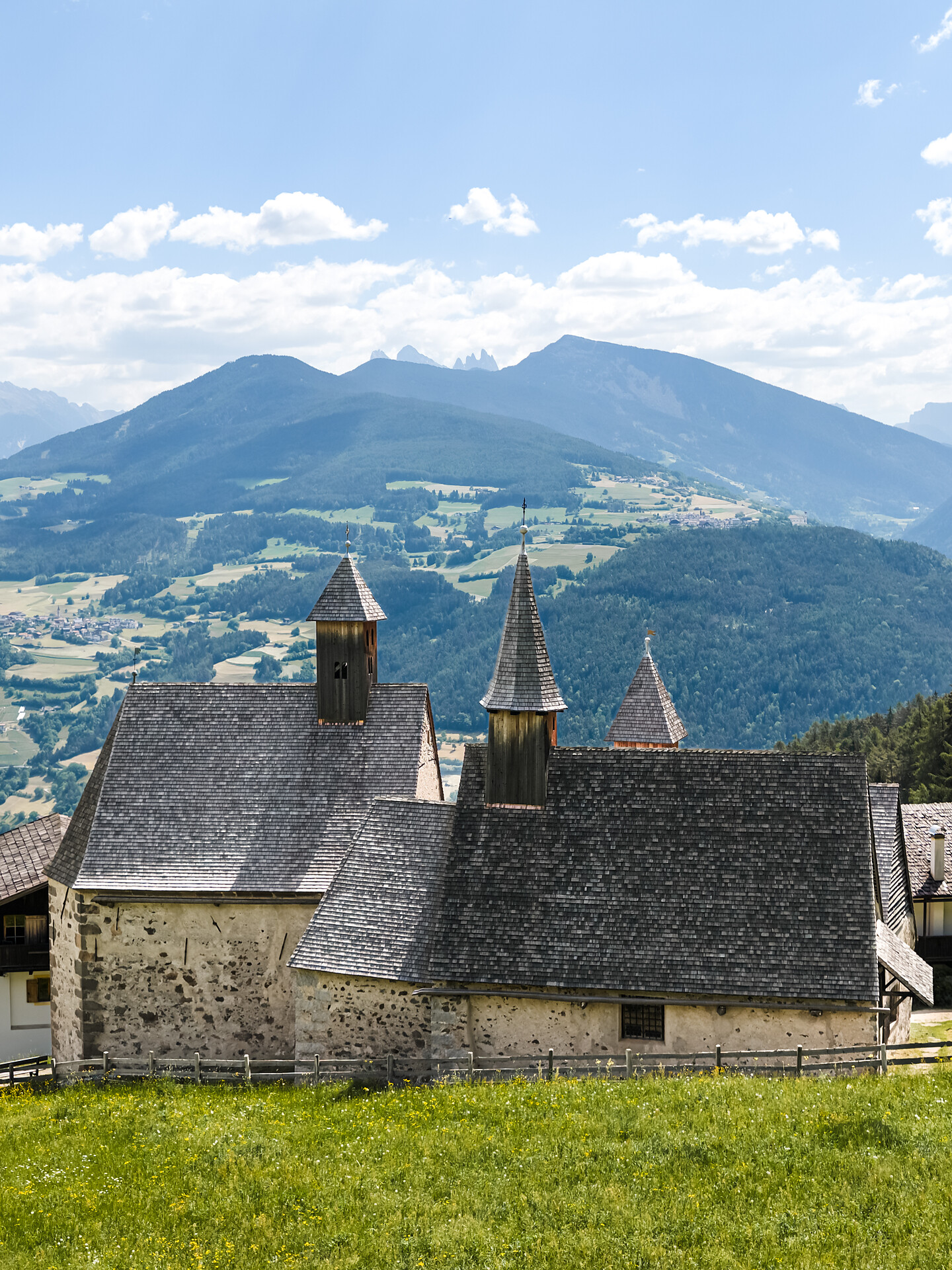 Barbian-Dreikirchen  - Brixen und Umgebung - #5 - suedtirol.info